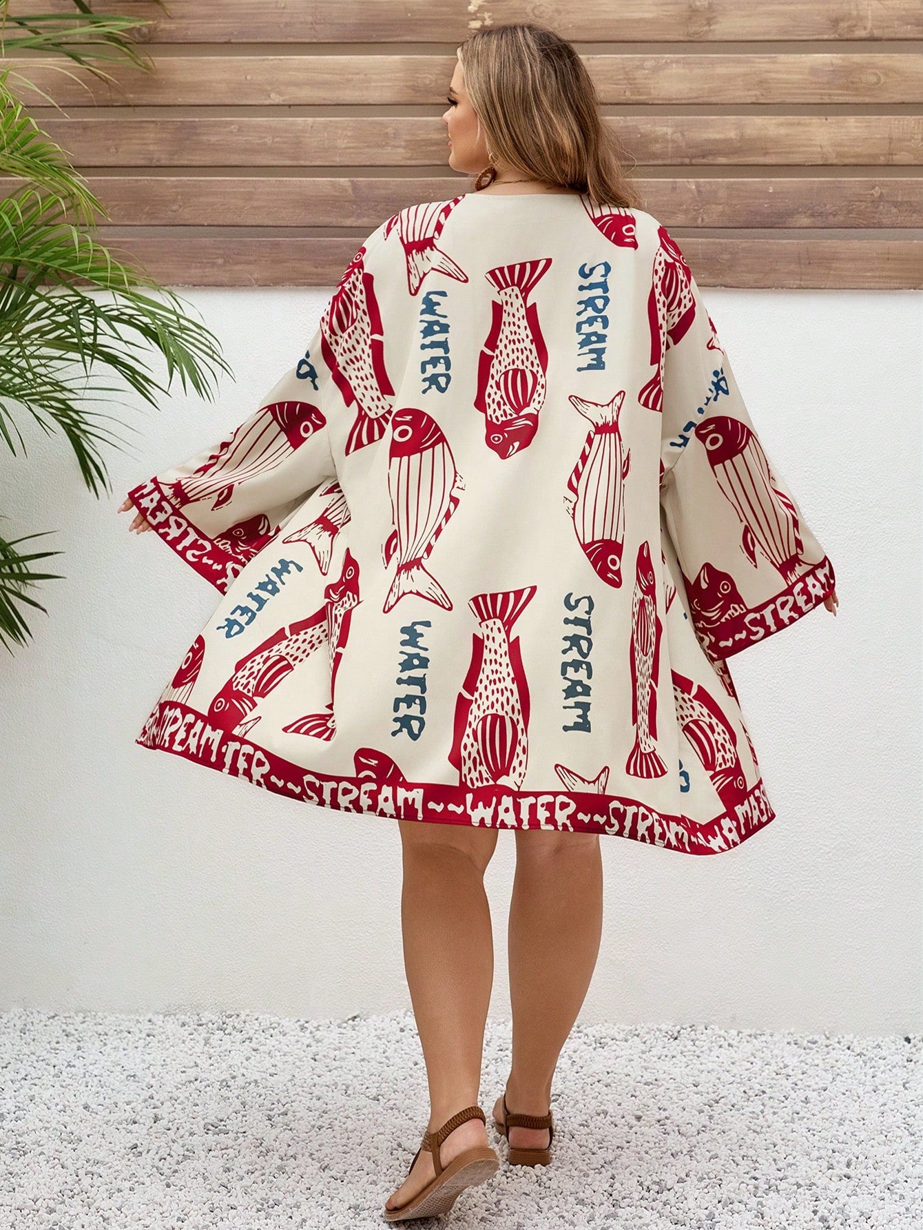 CURVE+ Plus Size Women's Beige Ocean Fish Print Chiffon Kimono Cover Up,Tropical Summer Vacation Holiday Loose Mid-Length Sleeve Beach Pattern Shirt