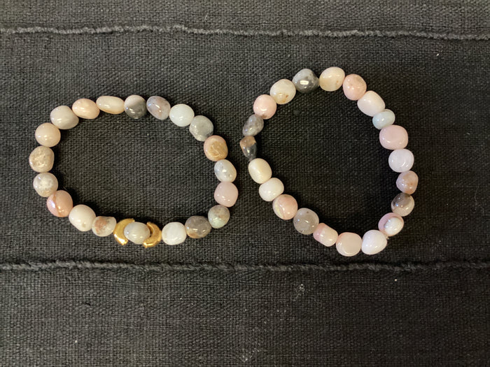 Marbled bead bracelet