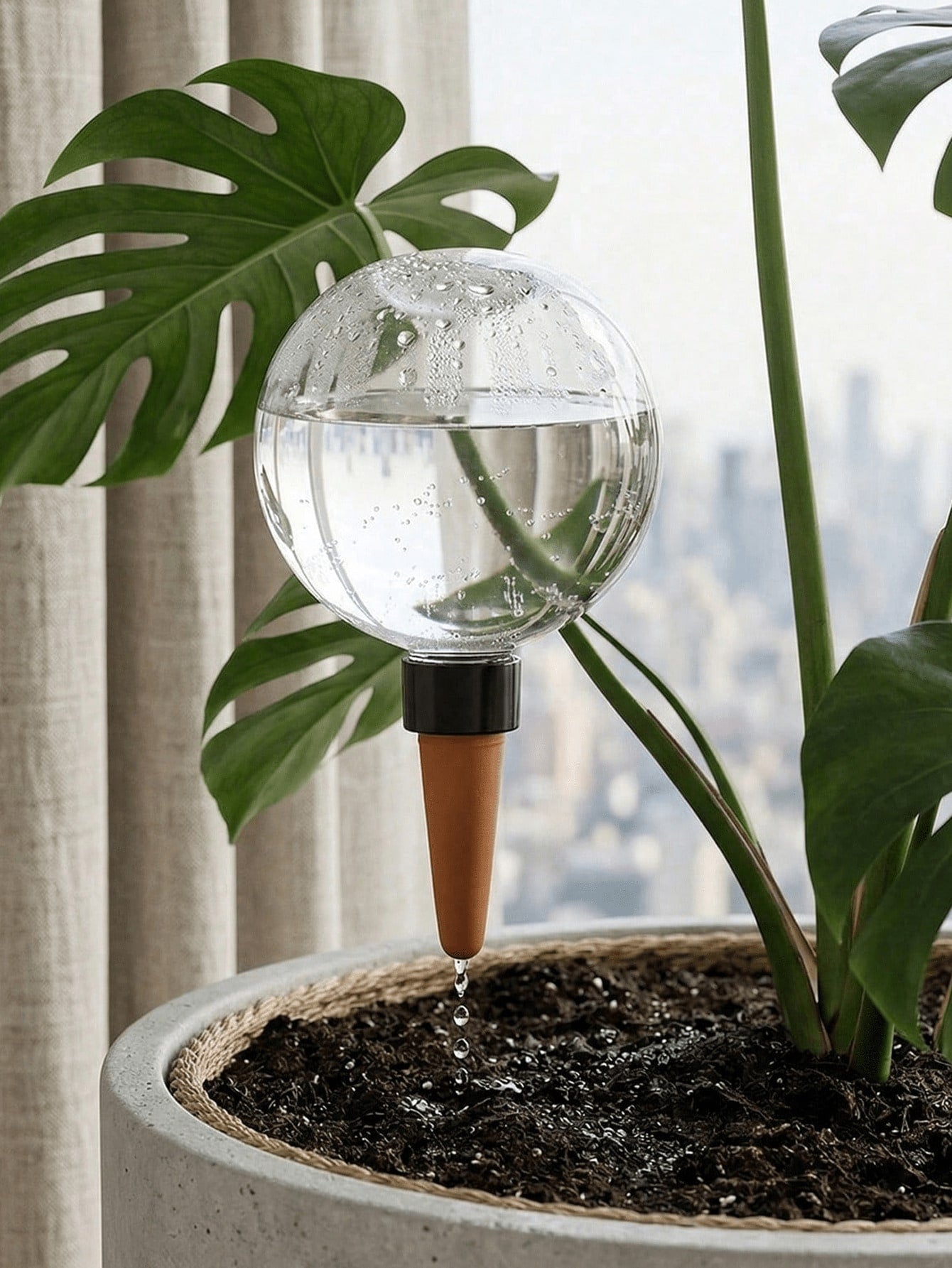 Indoor Garden Automatic Watering Tool Drip Irrigation System Watering Device For Potted Flowers And Plants 500ML Capacity Can Water Automatically For About 6 Days