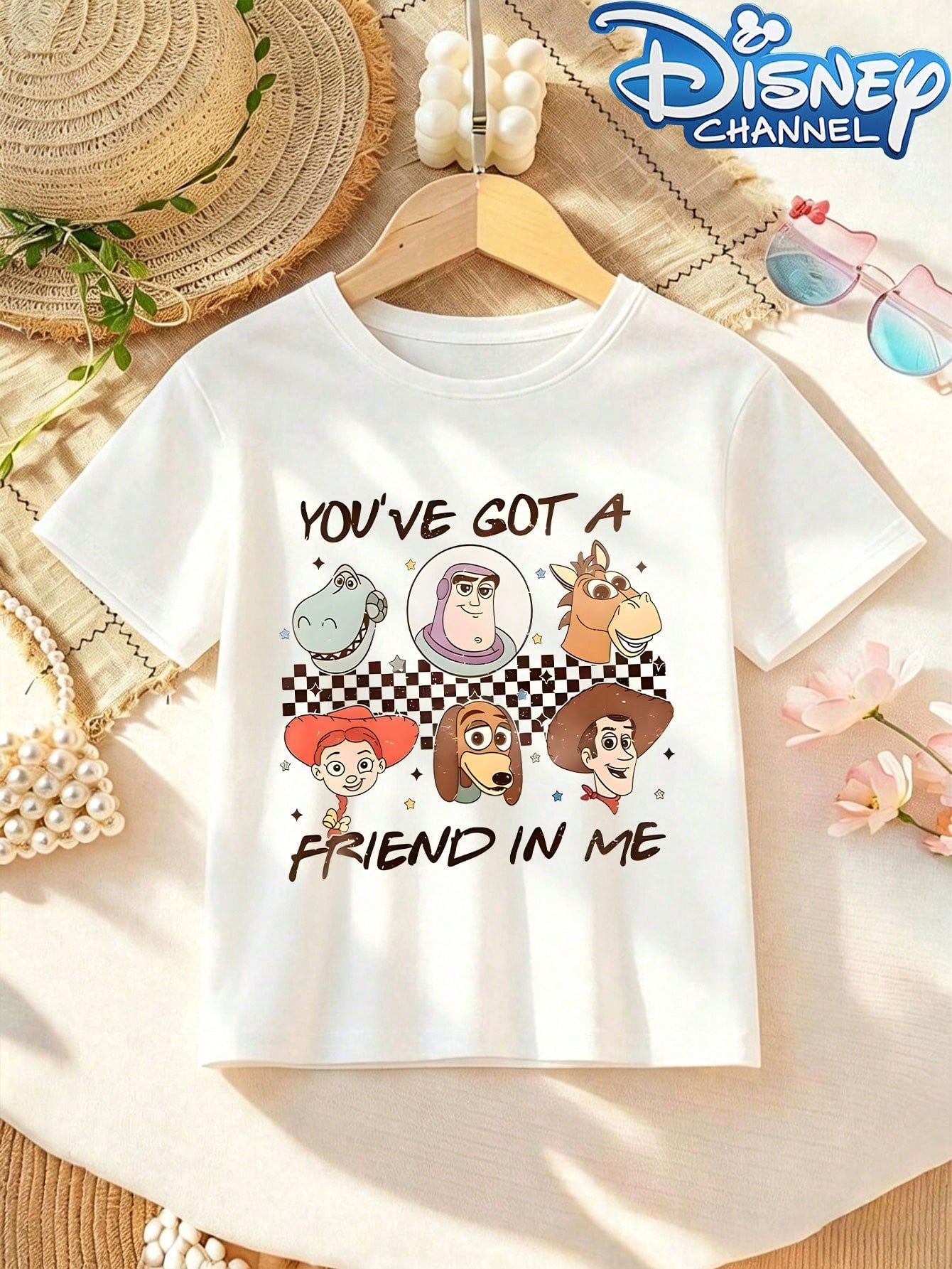 The Disney Casual And Simple Round-Neck Short-Sleeve T-Shirt Features Characters From 'Toy Story' And The Phrase 'You Are My Best Friend.' Designed Specifically For Infants, It Is Suitable For Both Bo