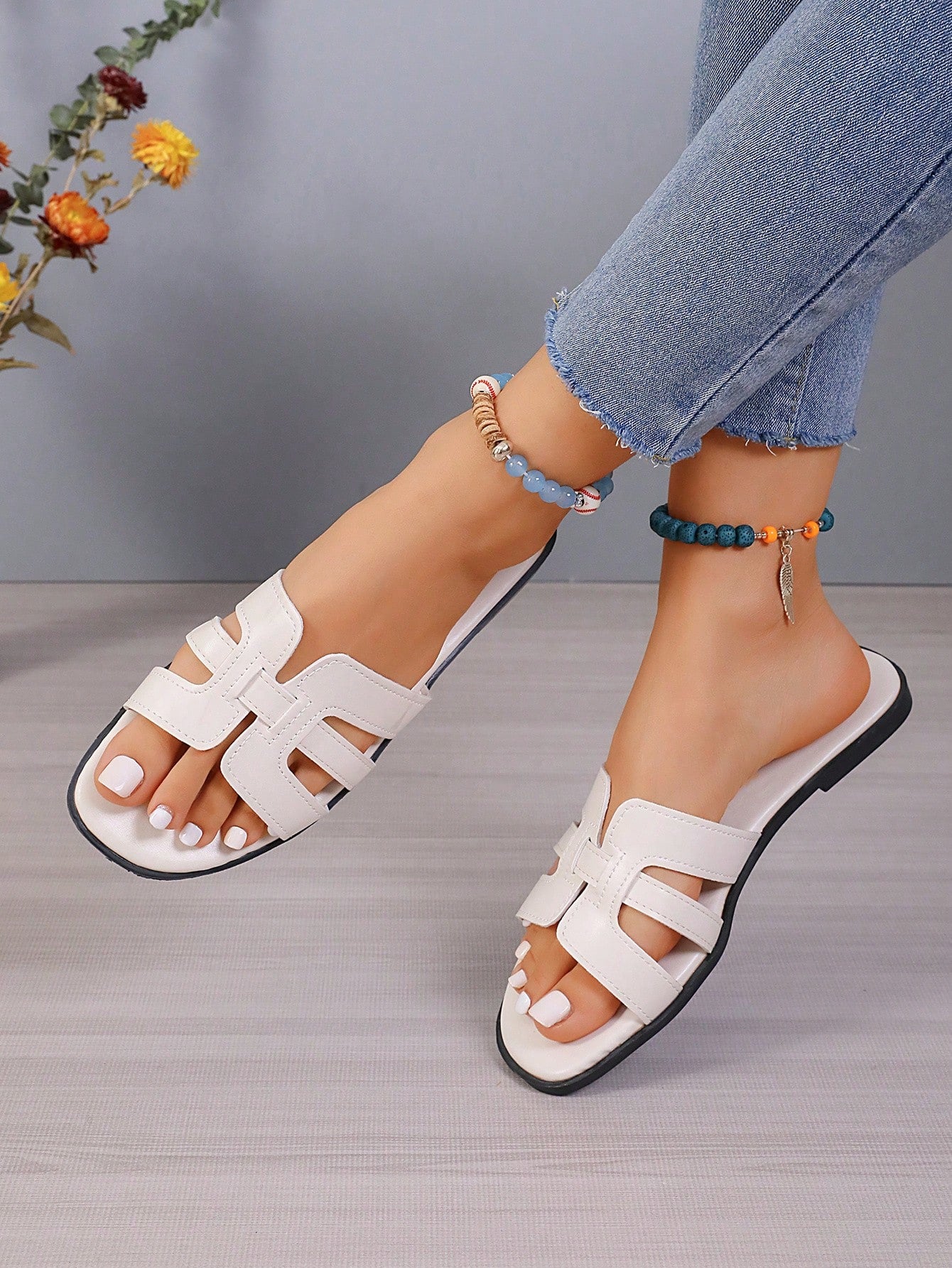 Women's Korean Style Plain Slip-On Slippers, Flat Sole, Summer Fashion Outdoor Wear, Beach Sandals Valentines, Boho