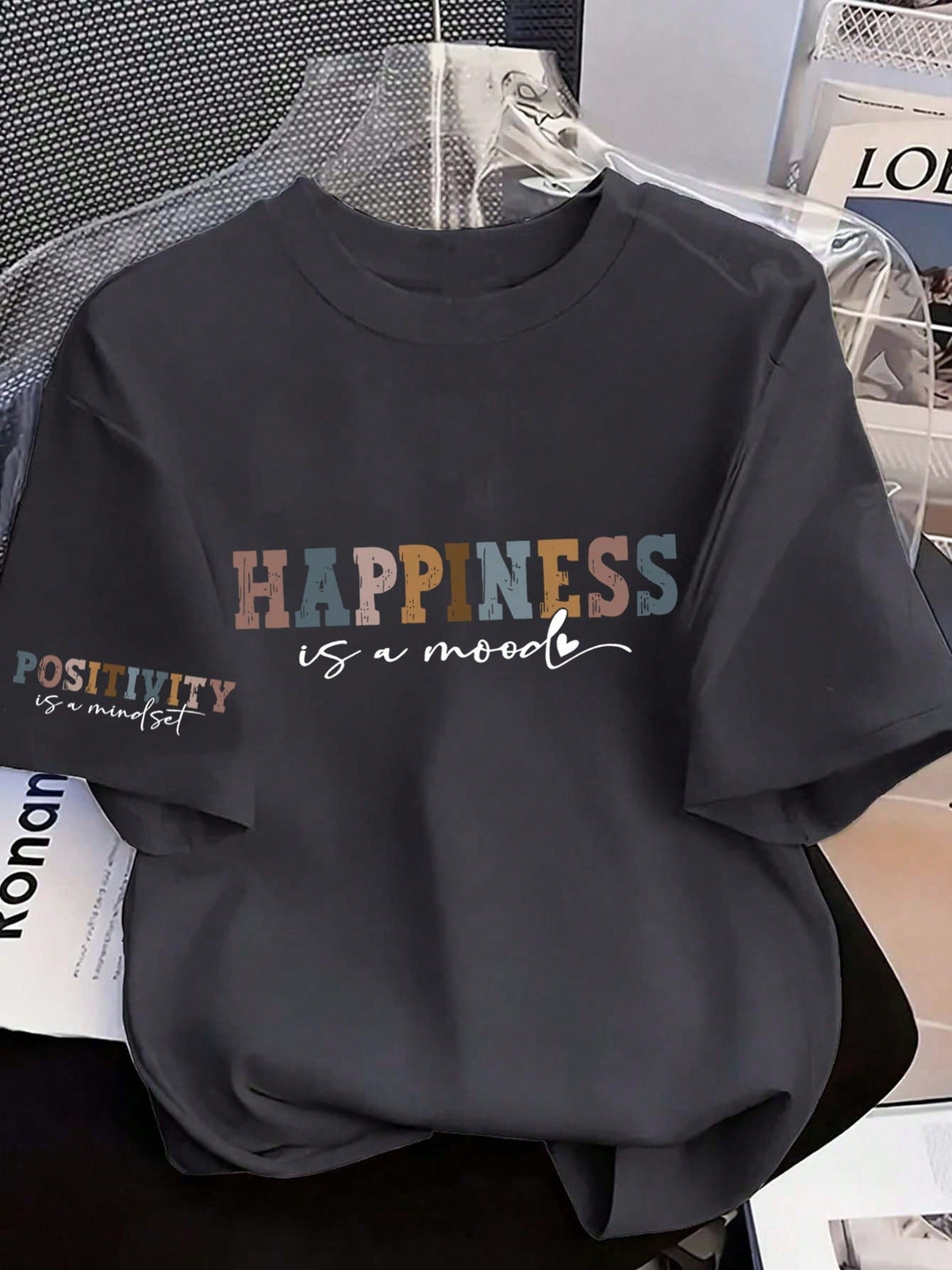 Women's New Minimalist Cute Pattern Casual Vacation Style Loose Versatile Round Neck Regular Fit Knit Short Sleeve T-Shirt, Daily Top Summer