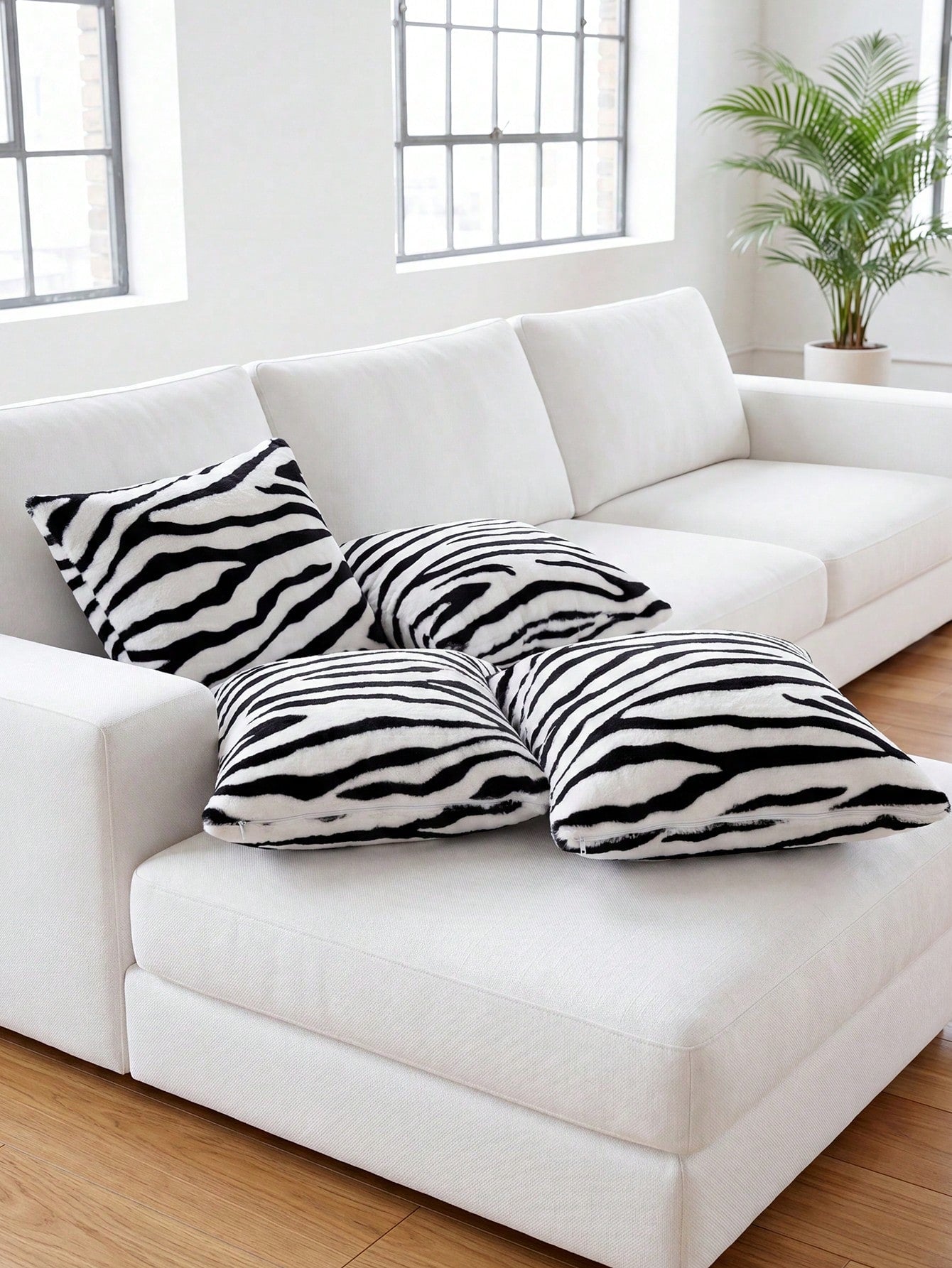 1/2/4pcs Leopard Print Plush Pillow Covers (18*18 Inches/Without Filler), Fashion Printed Square Cushion Covers, Soft Fluffy Throw Pillow Cases For Bedroom, Living Room, Sofa, Chair, Soft & Comfortabl
