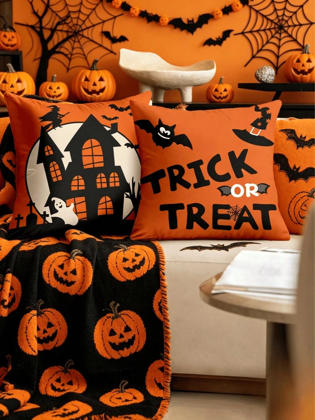 1/4pcs New Halloween Pattern Pillowcase, Halloween-Themed Cushion Cover, Decorative Pillowcase, Square Pillowcase, Halloween Decoration, Decorative Pillow, Suitable For Living Room, Sofa, And Bedroom