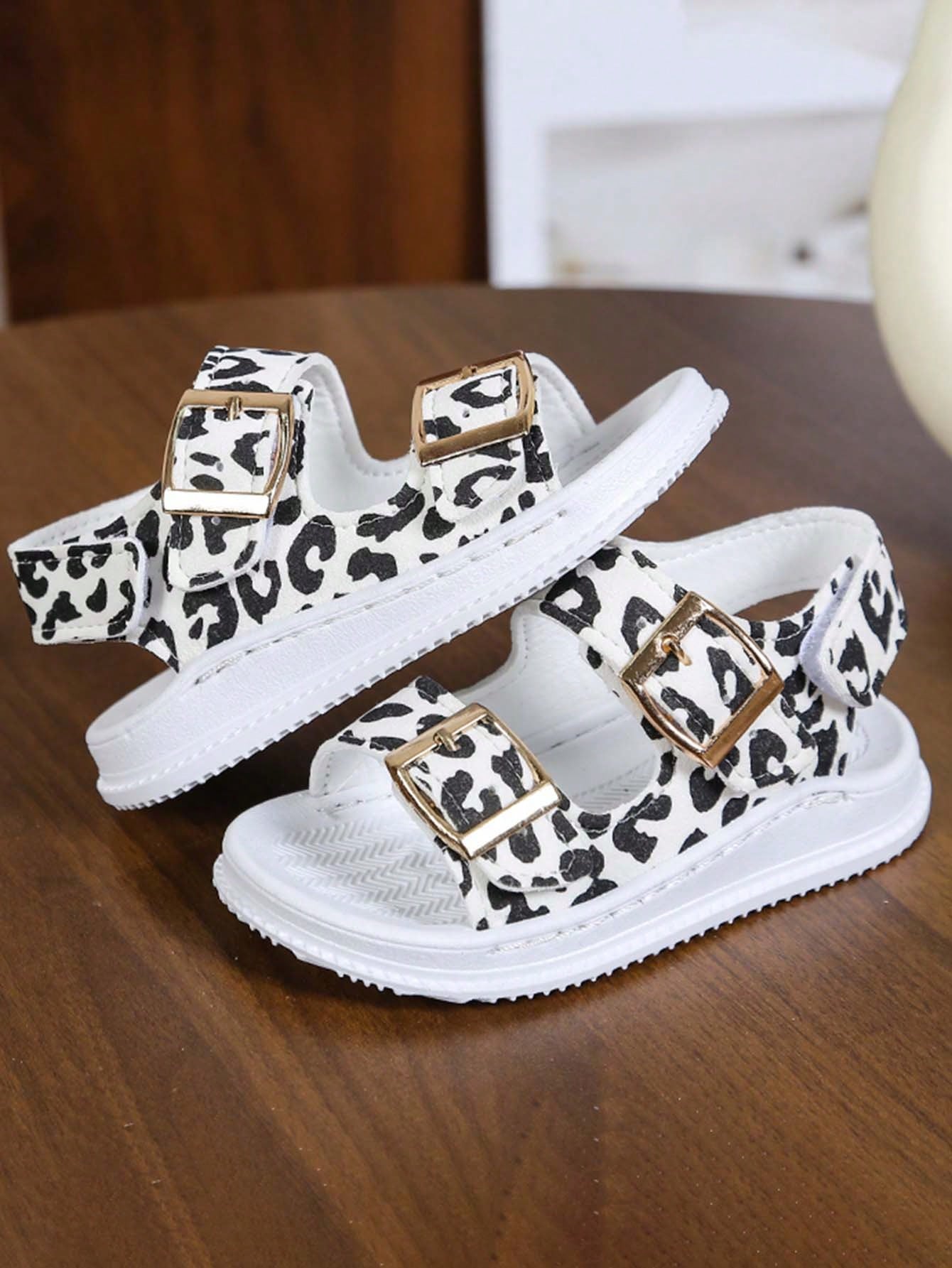 1 Pair New Leopard Print Open Toe Sandals For Toddlers, Fashionable Versatile Baby Walking Shoes, Unisex Casual Shoes [Size Runs Small, Recommend Ordering One Size Up]