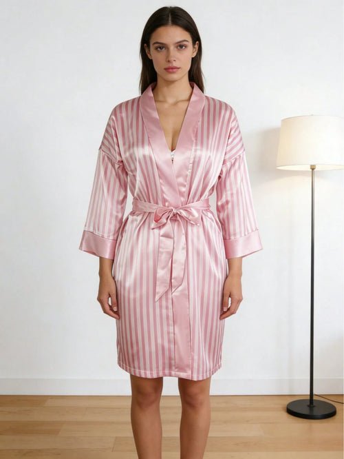 1 Pc Elegant Pink Satin Robe, Sexy Short Satin Silk Soft Sleepwear, Suitable For Bride, Bridesmaid, Home Use.