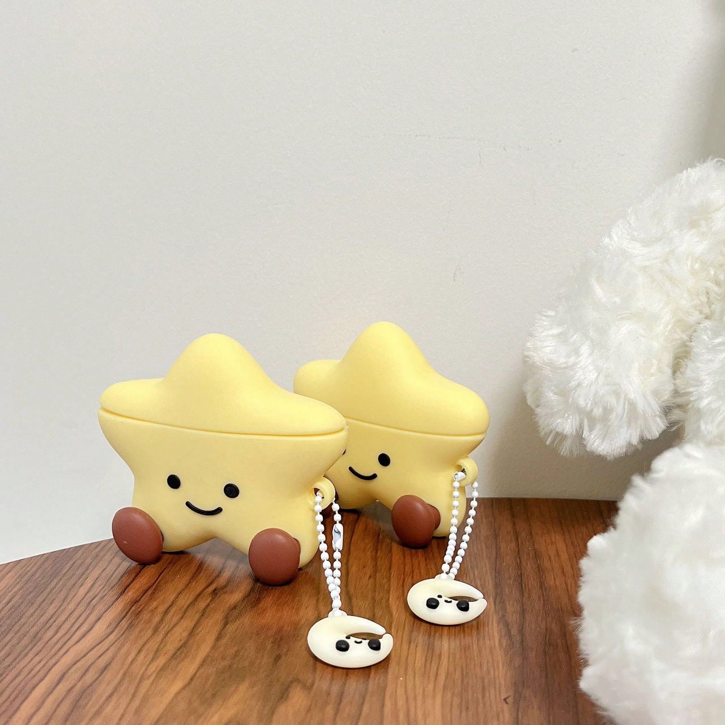 1 Piece Of Cute And Simple Silicone Five-Pointed Star Moon Smiling Face Apple Headset Protective Cover, Headset Protective Cover, With Key Chain, Compatible With Apple Headset Second-Generation Chargi