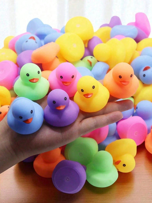 12/24/50pcs Mini Duck Bath Toys, Cute Small Yellow Duck Figurines (Random Colors), Summer Beach Swimming Pool Activity Toys, Bathtub Water Play Toys, Children's Pool Toys, Birthday Gifts, Party Decora