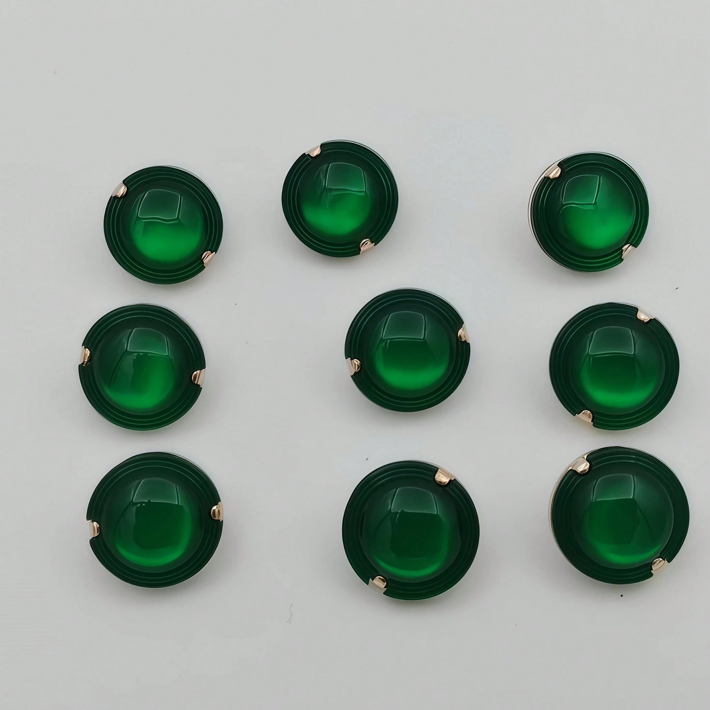 15pcs/1.8cm Fashion Personalized Minimalist Versatile Round Green Plastic Buttons, Luxury Resin Buttons, European And American Style High-End Vintage Elegant Versatile Buttons, Handmade Sewing High-Qu