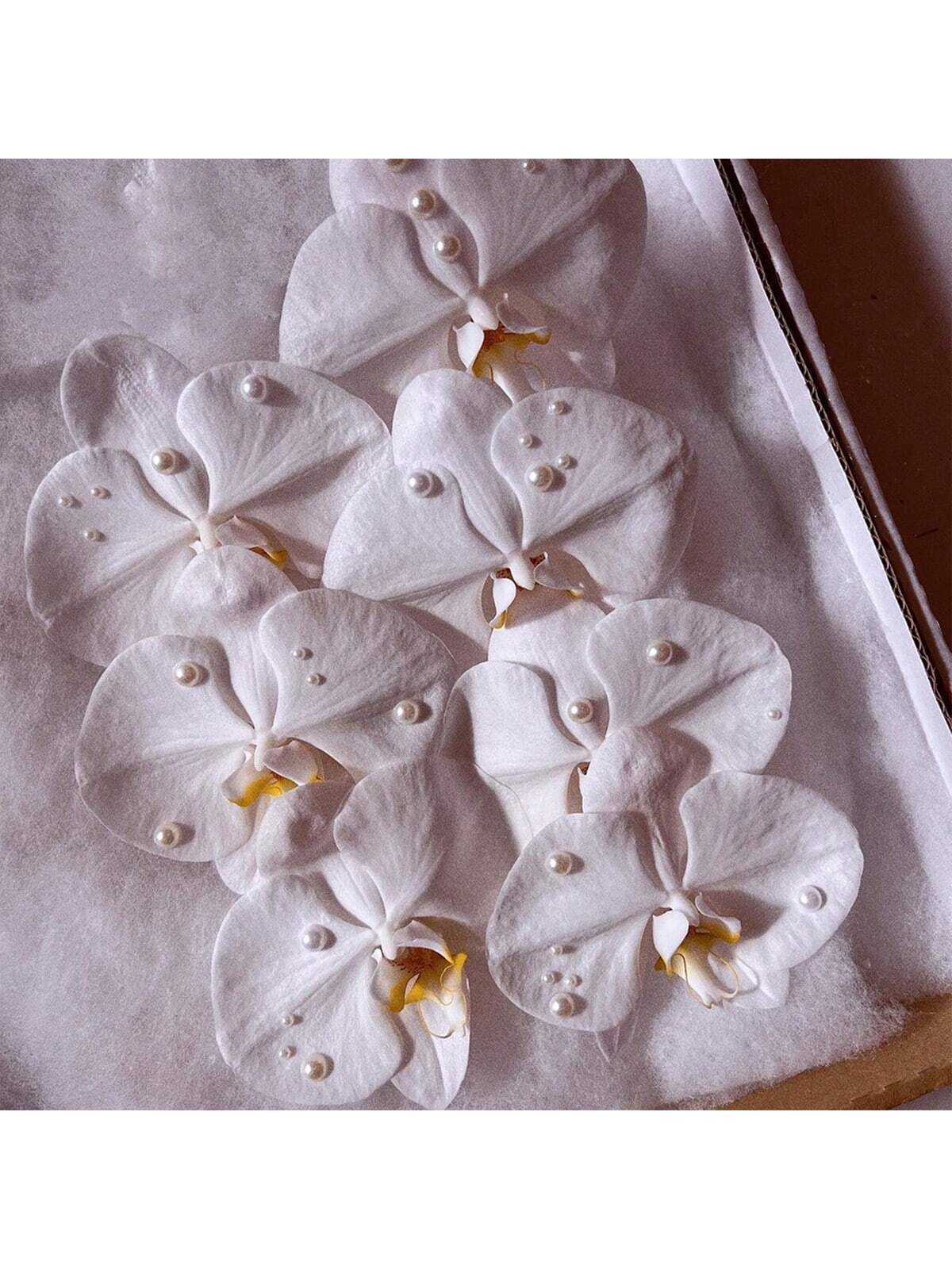 1650pcs Self-Adhesive Pearl Stickers, 4 Sizes, Milky White Pearl Jewelry Nail, Face, Body, Hair, Phone Decoration, 0.12in/0.16in/0.20in/0.24in, Aesthetic