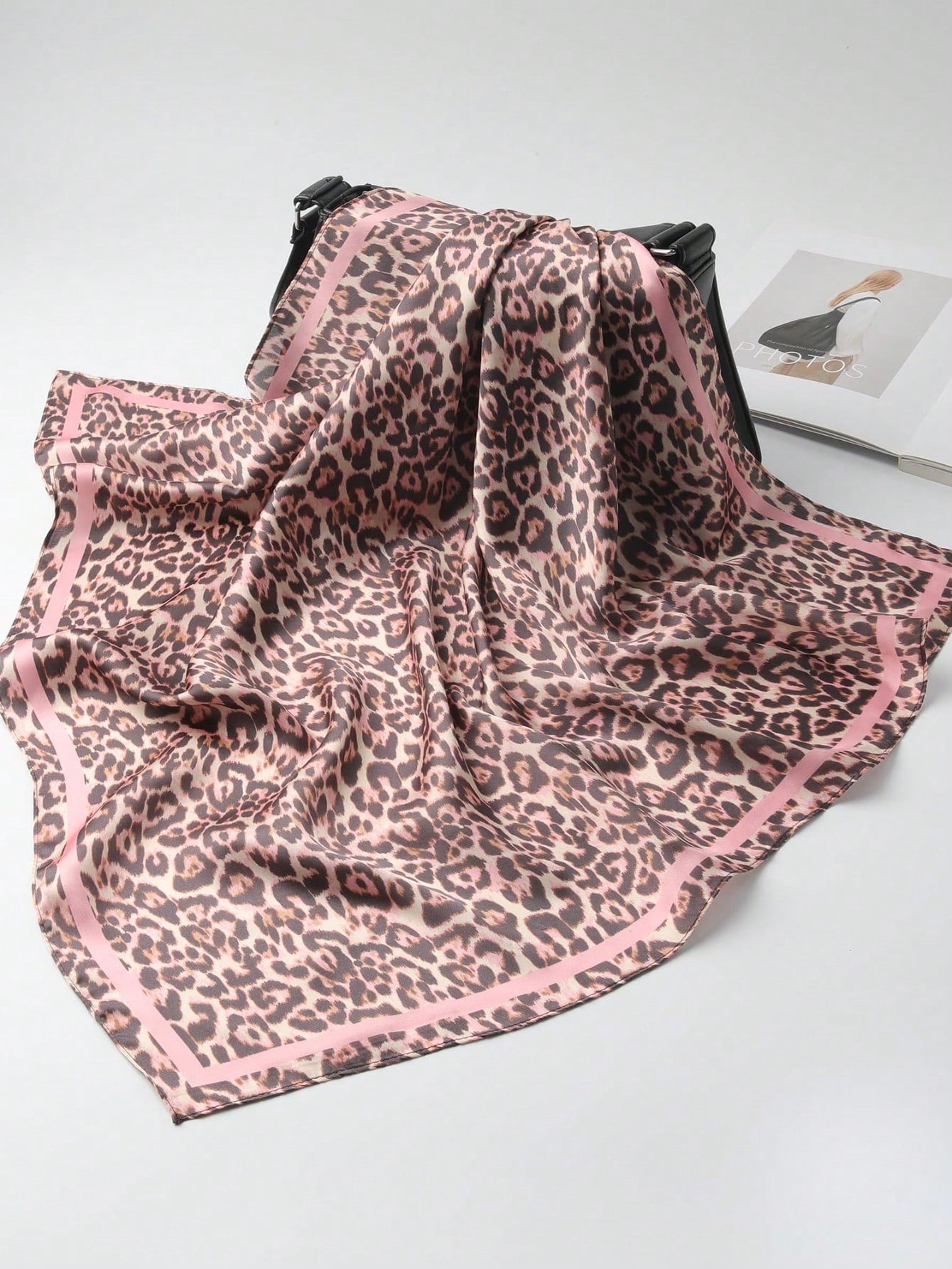 1pc 70/90cm Women's Leopard Print Square Scarf, Sun Protection, Versatile Headscarf, Silk Scarf, Summer