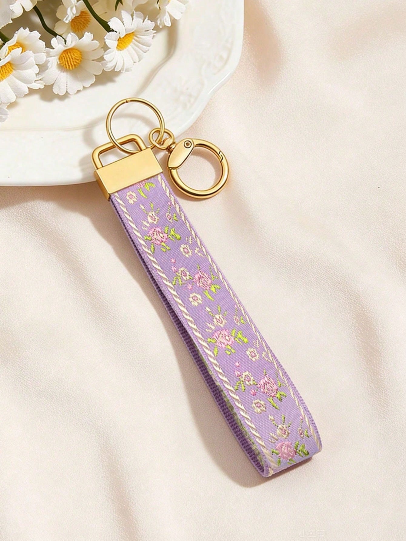 1pc Alloy Keychain Strap, Jacquard Woven Strap Keychain, Bag Charm Keychain Accessory, Wristlet Keychain, Printed Woven Keychain, Women's Car Keychain, Women's Fashion Keychain, Universal Keychain Pen