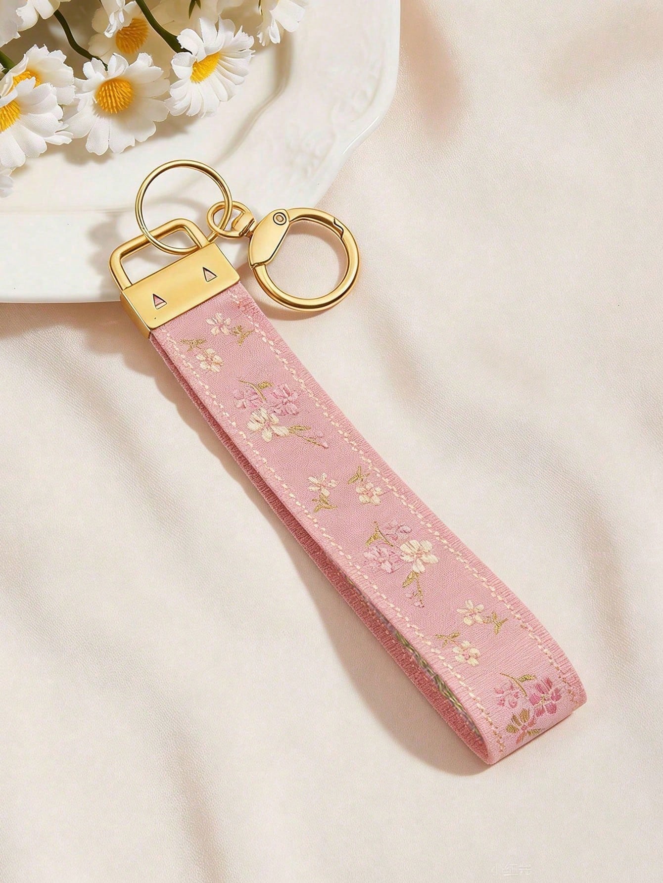 1pc Alloy Keychain Strap, Jacquard Woven Strap Keychain, Bag Charm Keychain Accessory, Wristlet Keychain, Printed Woven Keychain, Women's Car Keychain, Women's Fashion Keychain, Universal Keychain Pen