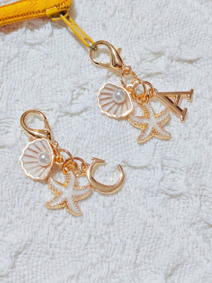1pc Bohemian Style Gold Letter Keychain With Shell And Starfish Decoration, A-Z Letter Options, Suitable For Holiday And Beach Themes