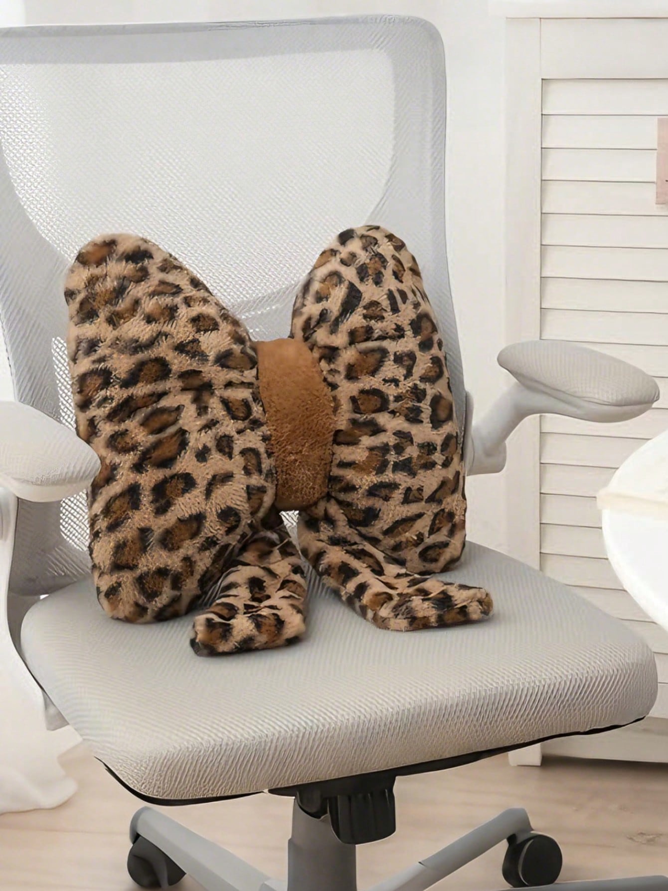 1pc Bowknot Decorative Cute Cushion, Suitable For Bed Sofa, Soft Plush Cushion Gift, Suitable For Sofa Bedroom Living Room Home Decor, Room Decor, Cushion Cover, Bedroom Room Decor, Outdoor Pillows, T