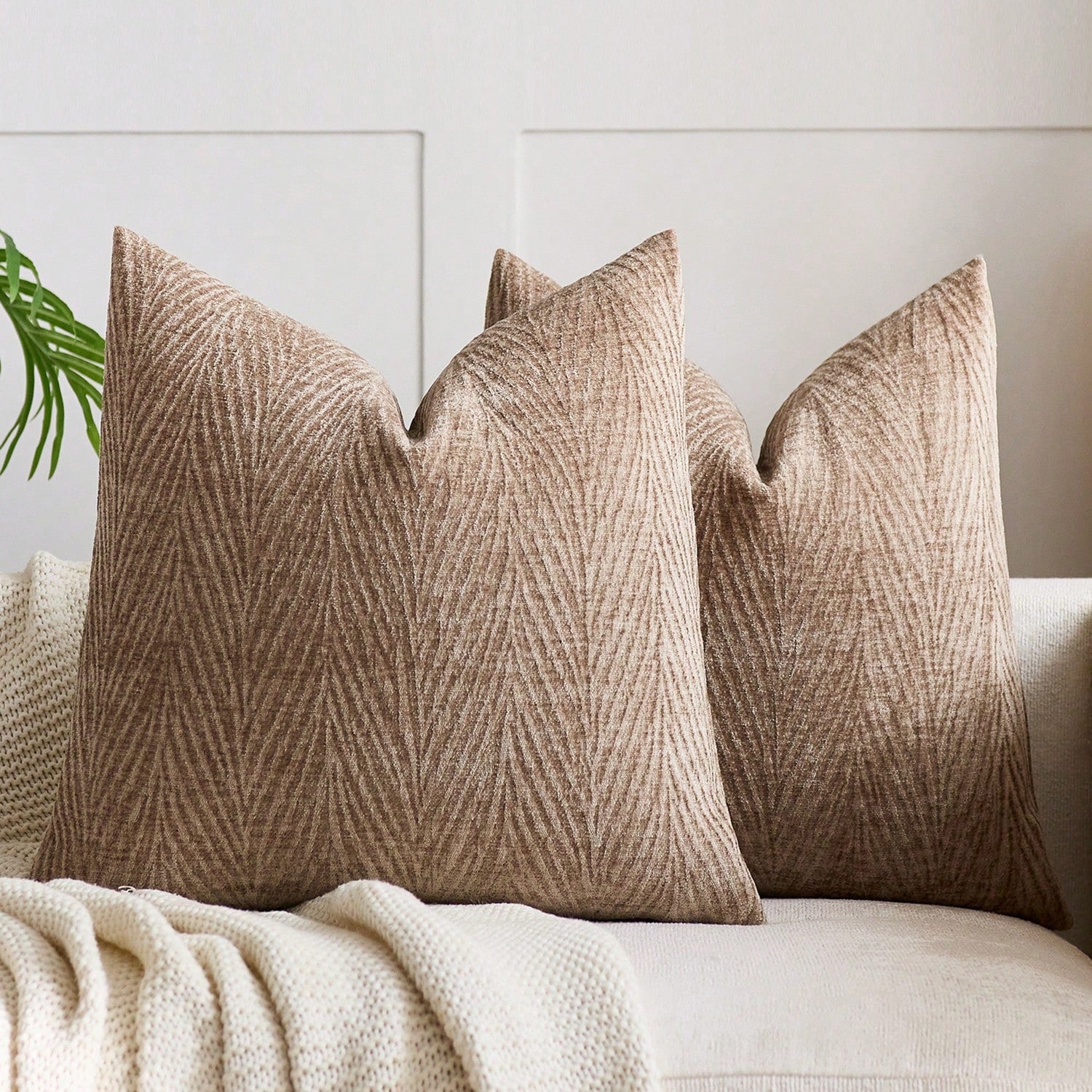 1pc Brown (Insert Not Included) Vintage 3D Leaf Texture Pillow Case, Fashionable Minimalist Farmhouse Chenille Soft Thick Cushion Cover, Suitable For Daily Home, Holiday Gift, Sofa, Bed, Living Room