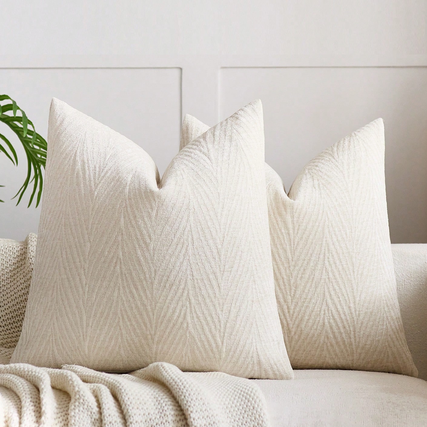 1pc Brown (Insert Not Included) Vintage 3D Leaf Texture Pillow Case, Fashionable Minimalist Farmhouse Chenille Soft Thick Cushion Cover, Suitable For Daily Home, Holiday Gift, Sofa, Bed, Living Room