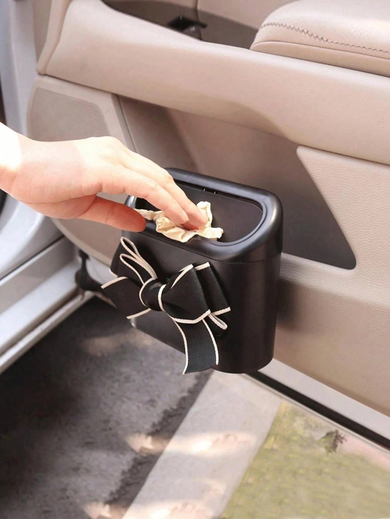 1pc Car Mounted Garbage Bin Hanging Car Decoration Garbage Bin Car Interior Storage Cleaning Garbage Bin Car Mounted Storage Waterproof Car Accessories