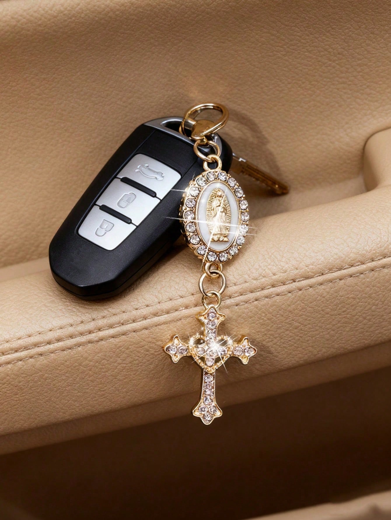 1pc Christian Keychain Charm, Virgin Mary & Crystal Heart Cross Pendant, Bag/Car Key Chain Accessory