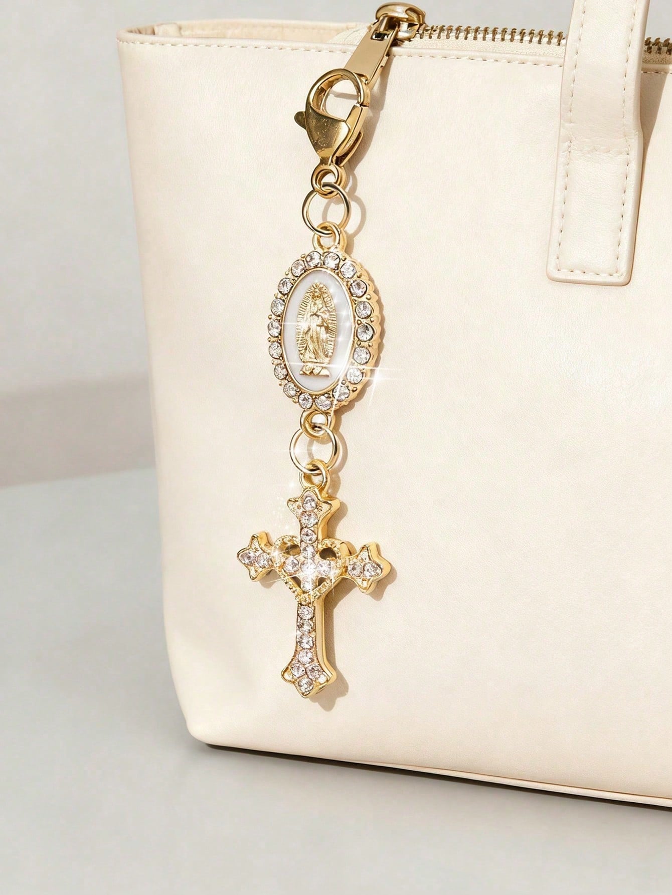 1pc Christian Keychain Charm, Virgin Mary & Crystal Heart Cross Pendant, Bag/Car Key Chain Accessory