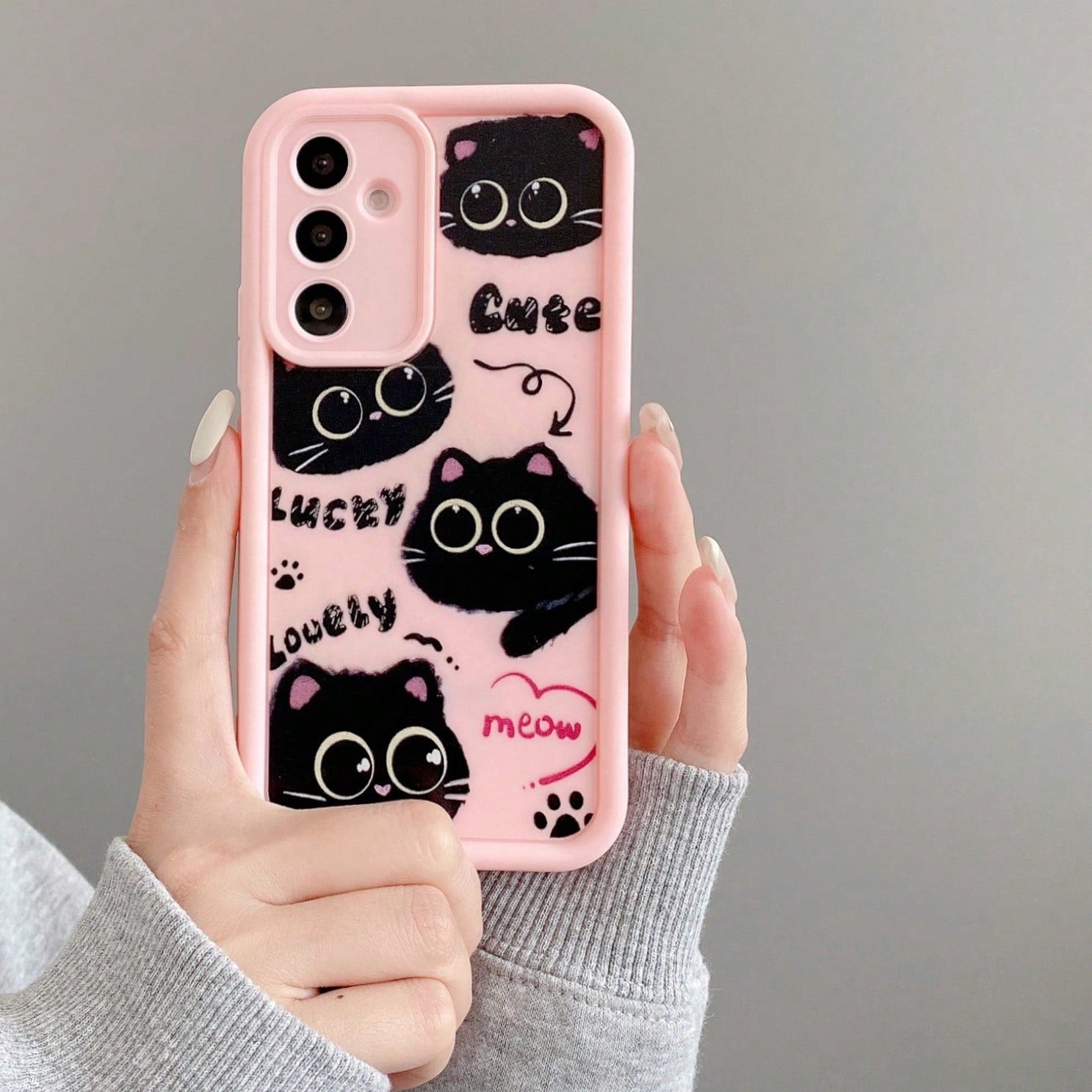 1pc Coal Ball Cat Illustration (Short Rope Gift With Follow) Gradient Phone Case Suitable For An Series [International Version Non-Local Version] 17T/17T PRO/RY 600/600PRO/600LITE SX S26Ultra/S25/S24