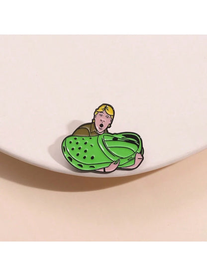 1pc Creative Cute Green Slipper Style Brooch Personalized Fun Boy Accessories Metal Badge Pin For Clothes Bag Charm Office Accessories Shirts Jacket Jewelry Christmas Halloween Autumn-Winter Accessori
