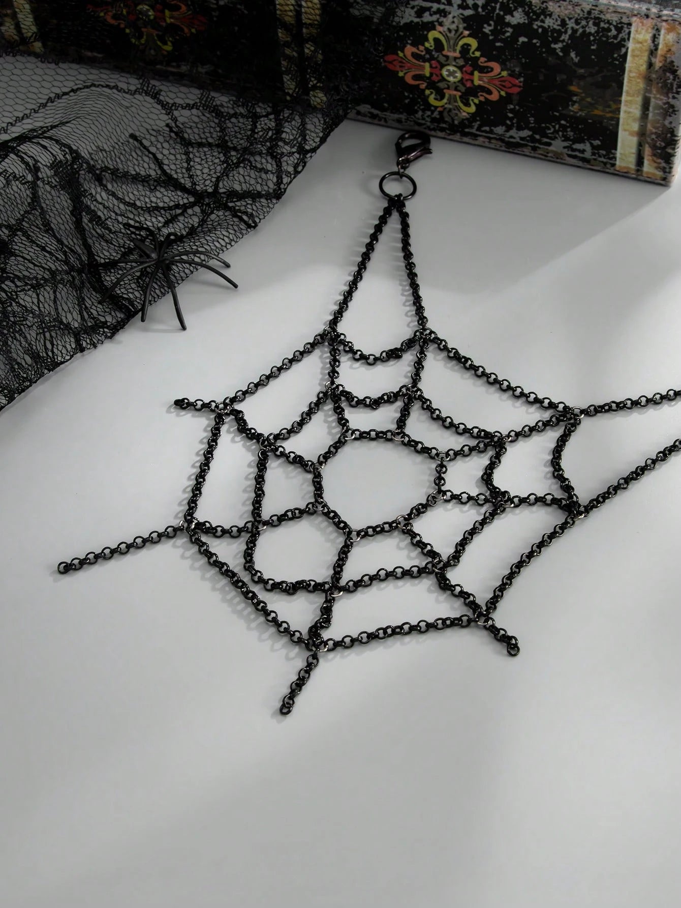 1pc Dark Punk Style Chain Spider Web Hollow Waist Chain, Halloween Fashion Outfit Pants Chain, Women's Accessory