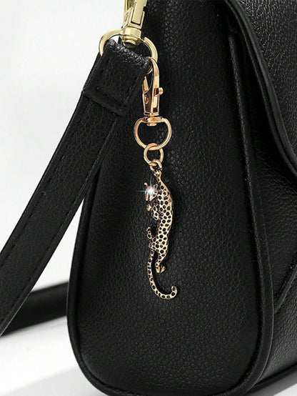 1pc Fashionable Silver/Gold Alloy Rhinestone Leopard Keychain, Car Bag Pendant Charm, Metal Creative Accessory