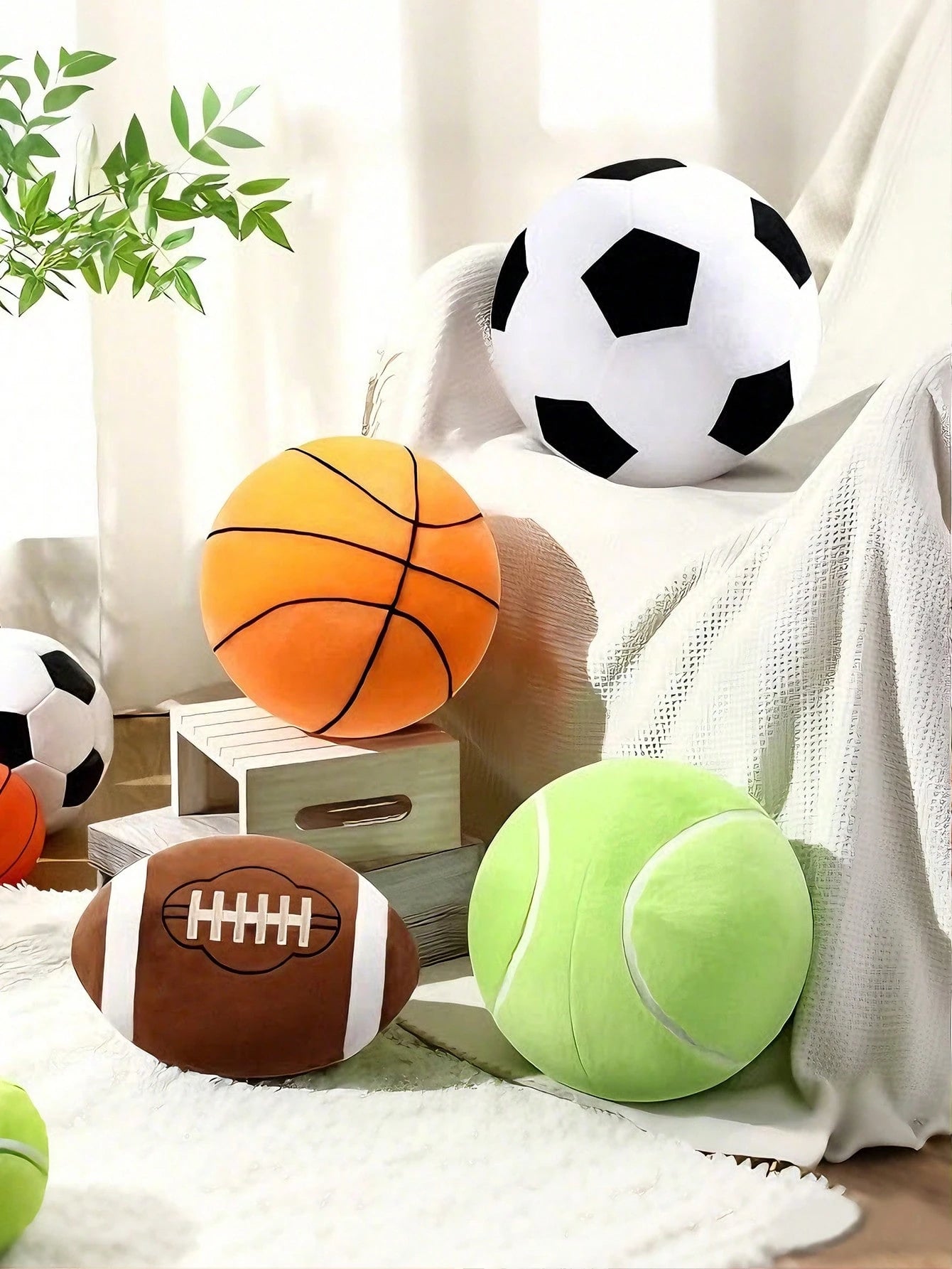 1pc Football Throw Pillow, Sofa Cushion, Football Basketball Round Soft Pillow, Bedroom Decor, Room Decor, Party Gift, Outdoor Garden Cushions, Summervibes, Thanksgiving Halloween Gifts