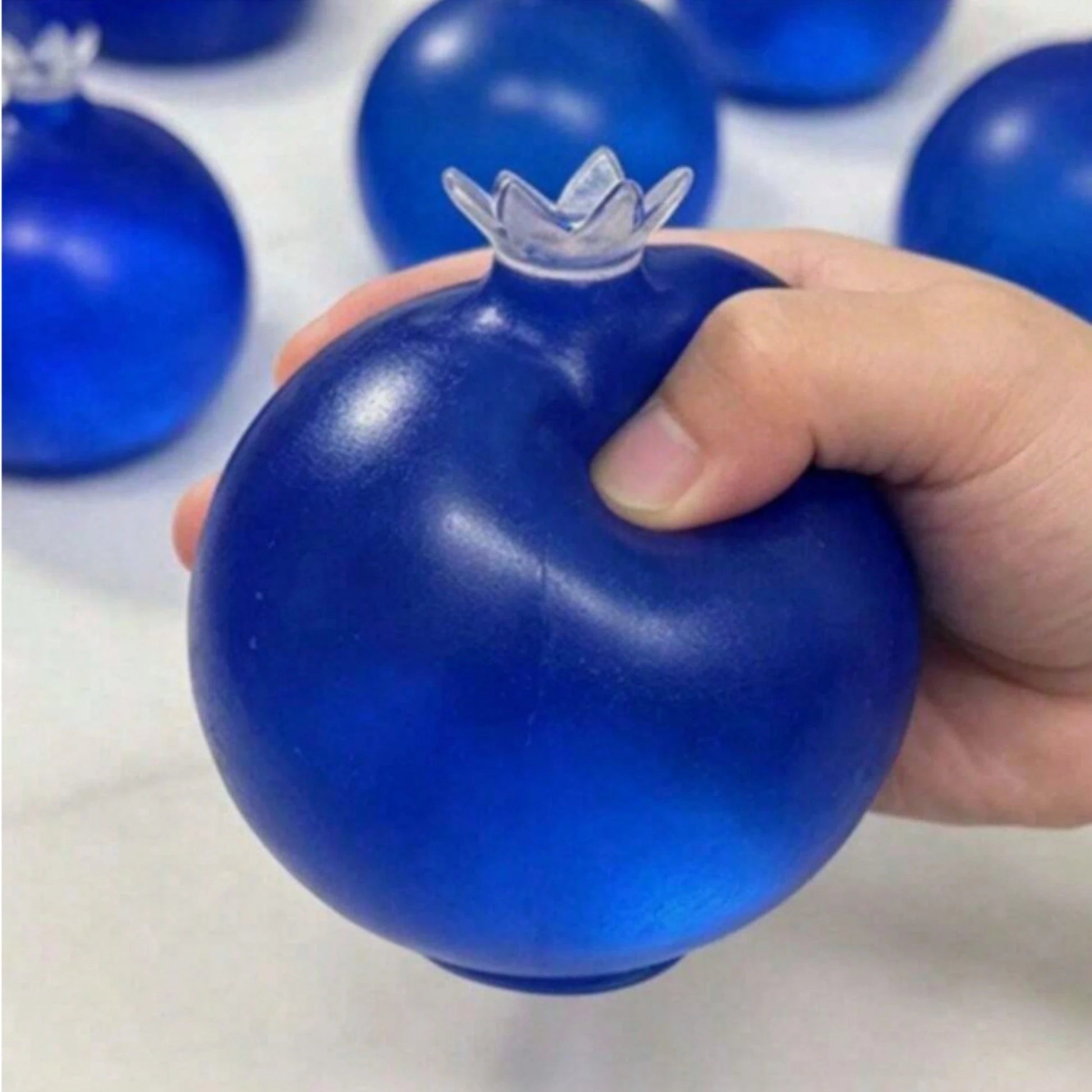 1pc Giant Blueberry Squishy Toy Jelly Texture Slow Rebound Desktop Decor Stress Relief For Birthday Easter Halloween Christmas Party Gift Dumpling Style Random Style & Packaging