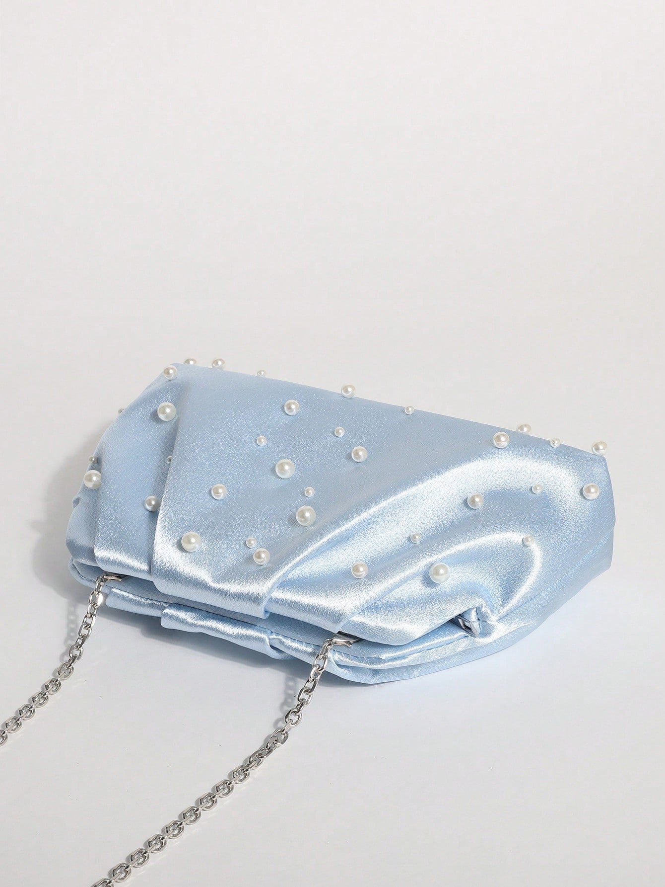 1pc Light Blue Satin Silk Soft Pearl Cloud Pleated Clutch Bag With Chain Strap, Suitable For Evening Party And Formal Occasions