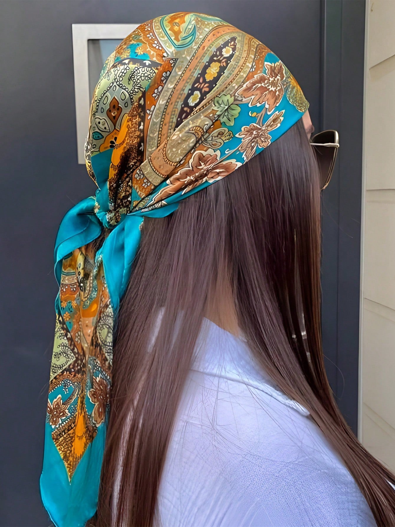 1pc Minimalist Printed Satin Square Scarf, New Spring Headscarf For Women, As Waistband, Bag Decor, Ribbon, Headband Or Scarf