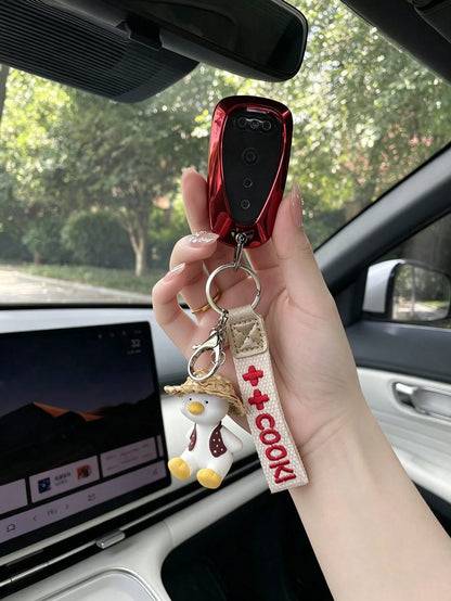 1pc New Chevrolet Malibu XL Anti-Leak Key Cover, Pathfinder Car Remote Key Case, Cartoon Straw Hat Duck Keychain, Exquisite Key Decoration Chain, Chevrolet Key Cover Suitable For Equinox 2019, Malibu