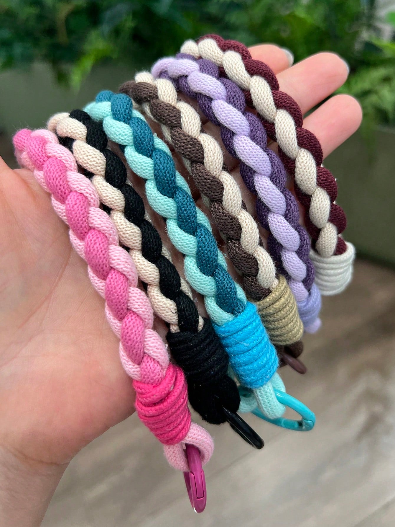 1pc Personalized Woven Durable Nylon Short Lanyard, Suitable For Any Phone Case DIY, Creative Versatile Keychain, Earphone Hanger, Wristband, Pendant For Men & Women, Christmas Gift