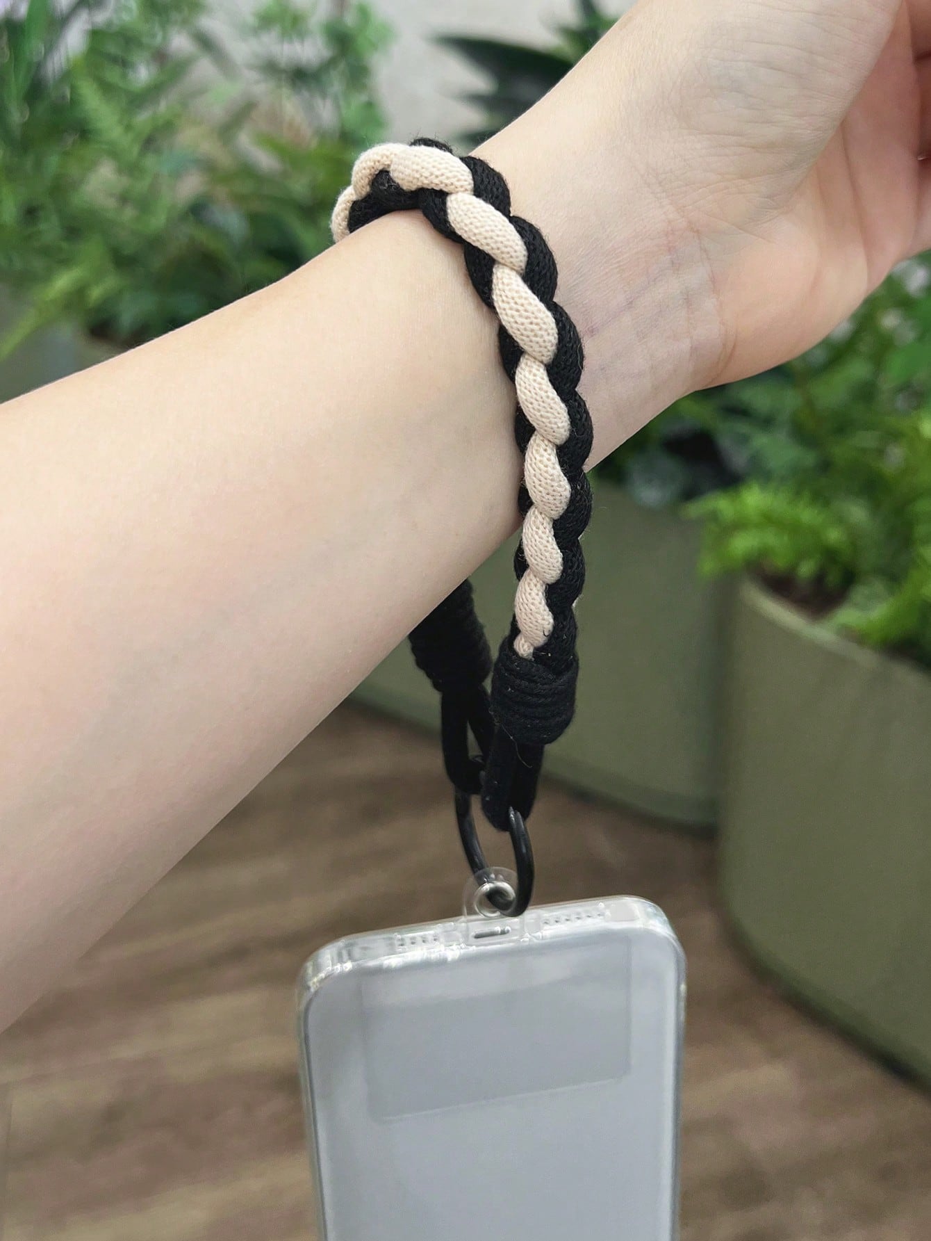 1pc Personalized Woven Durable Nylon Short Lanyard, Suitable For Any Phone Case DIY, Creative Versatile Keychain, Earphone Hanger, Wristband, Pendant For Men & Women, Christmas Gift