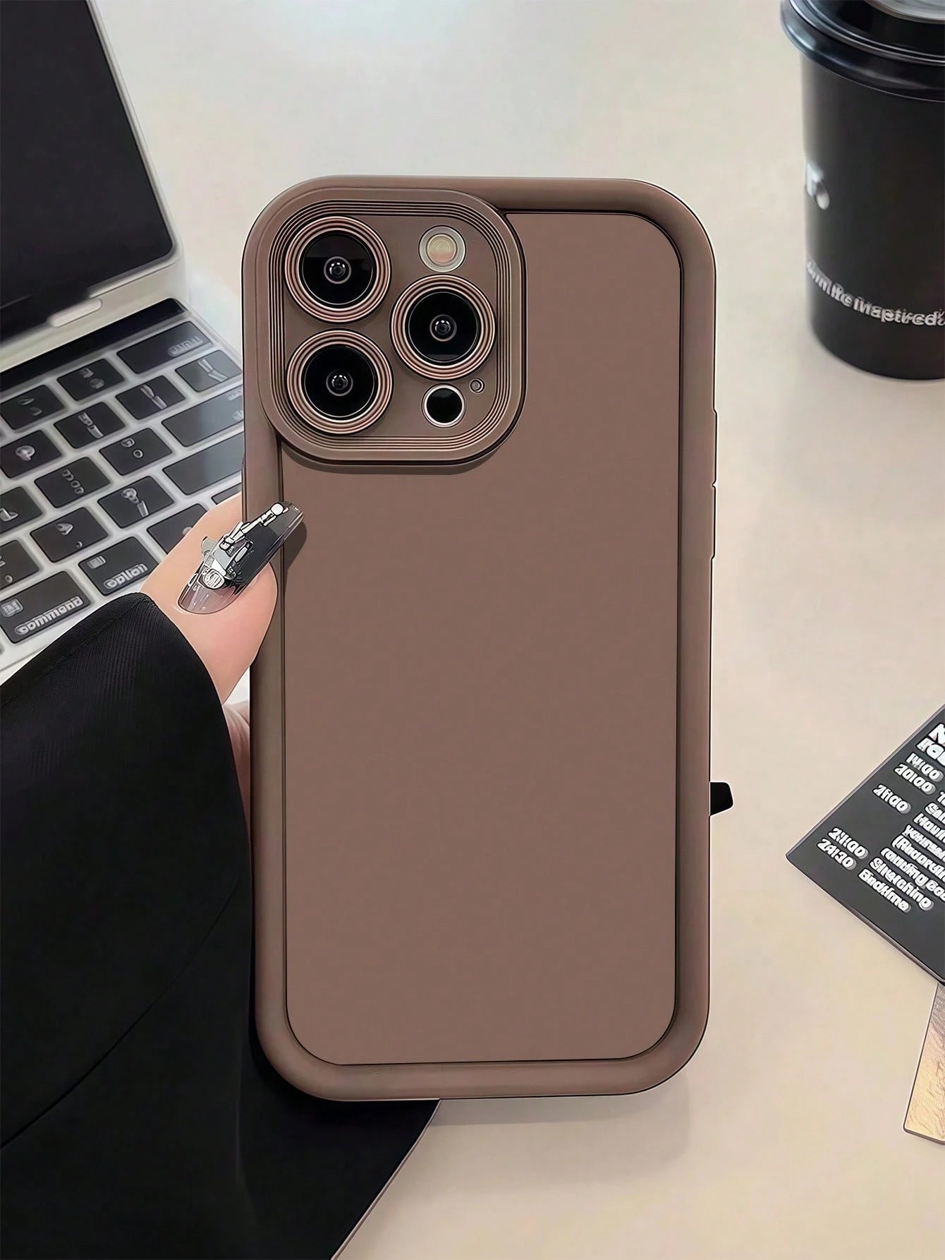 1pc Precision Hole Solid Brown Personalized Pattern Full Coverage TPU Shockproof Phone Case Compatible With Apple 16 15 14 13 12 11 Pro Max, A/S Series, S20/S20 Ultra/S20 Plus/S21 Plus/S21 Ultra/S21/S