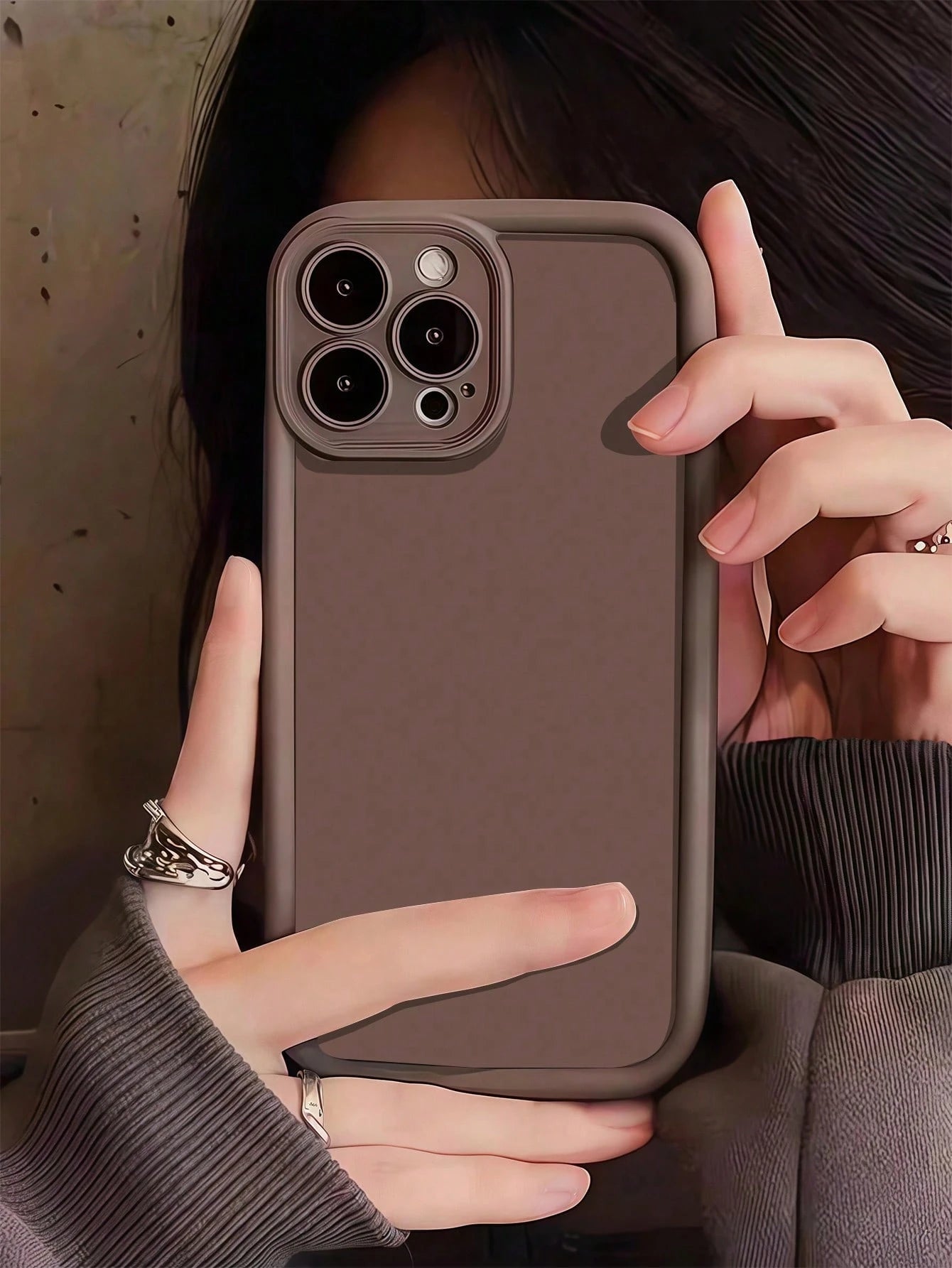 1pc Precision Hole Solid Brown Personalized Pattern Full Coverage TPU Shockproof Phone Case Compatible With Apple 16 15 14 13 12 11 Pro Max, A/S Series, S20/S20 Ultra/S20 Plus/S21 Plus/S21 Ultra/S21/S