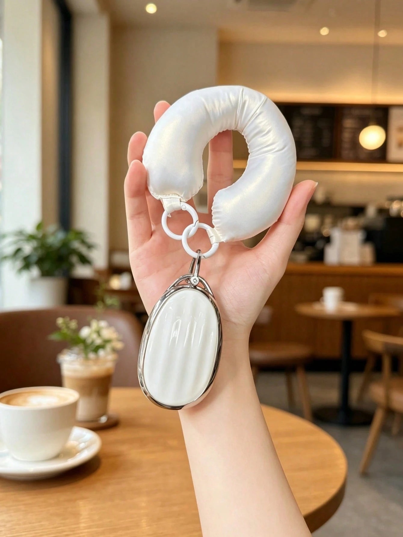 1PC Puppy Plush Padded Key Fob Cover Compatible With Aion V, Aion RT, GAC Aion 2nd Gen, Aion S Plus Car Key Protector