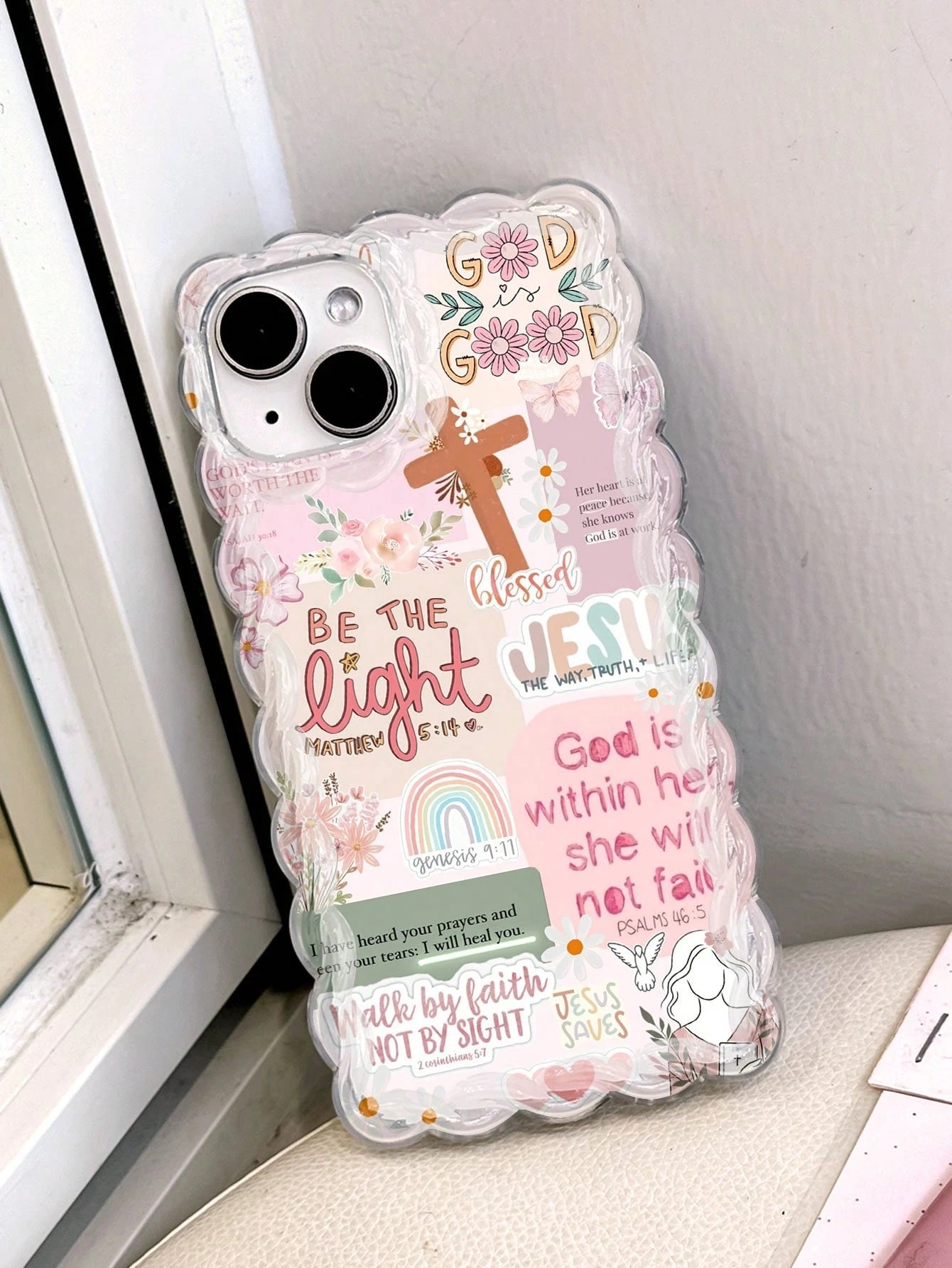 1pc Retro Newspaper Collage Religious Jesus, God, Floral, Smile Pattern Wavy Frame Silicone Anti-Drop Clear Phone Case Compatible With IPhone 11/12/13/14/15 Pro Max