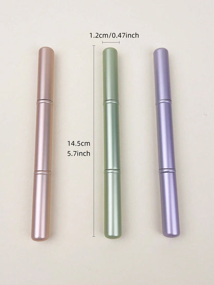1pc Reusable Silicone Lip Brush, Soft And Flexible With Cover, Dual-Ended Makeup Brush For Lipstick, Eyeshadow And Highlighter, Mini Portable Lip Brush, Blending Brush Cosmetic Tool,Giveaways