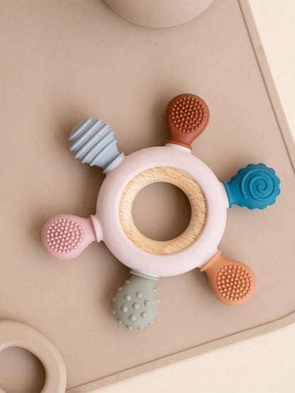 1PC Silicone Baby Teethers Rudder Shape Wooden Teether Ring Touch Training Newborn Chew Toy Children's Dental Care Teething Toys