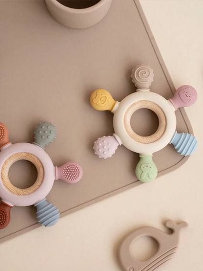 1PC Silicone Baby Teethers Rudder Shape Wooden Teether Ring Touch Training Newborn Chew Toy Children's Dental Care Teething Toys