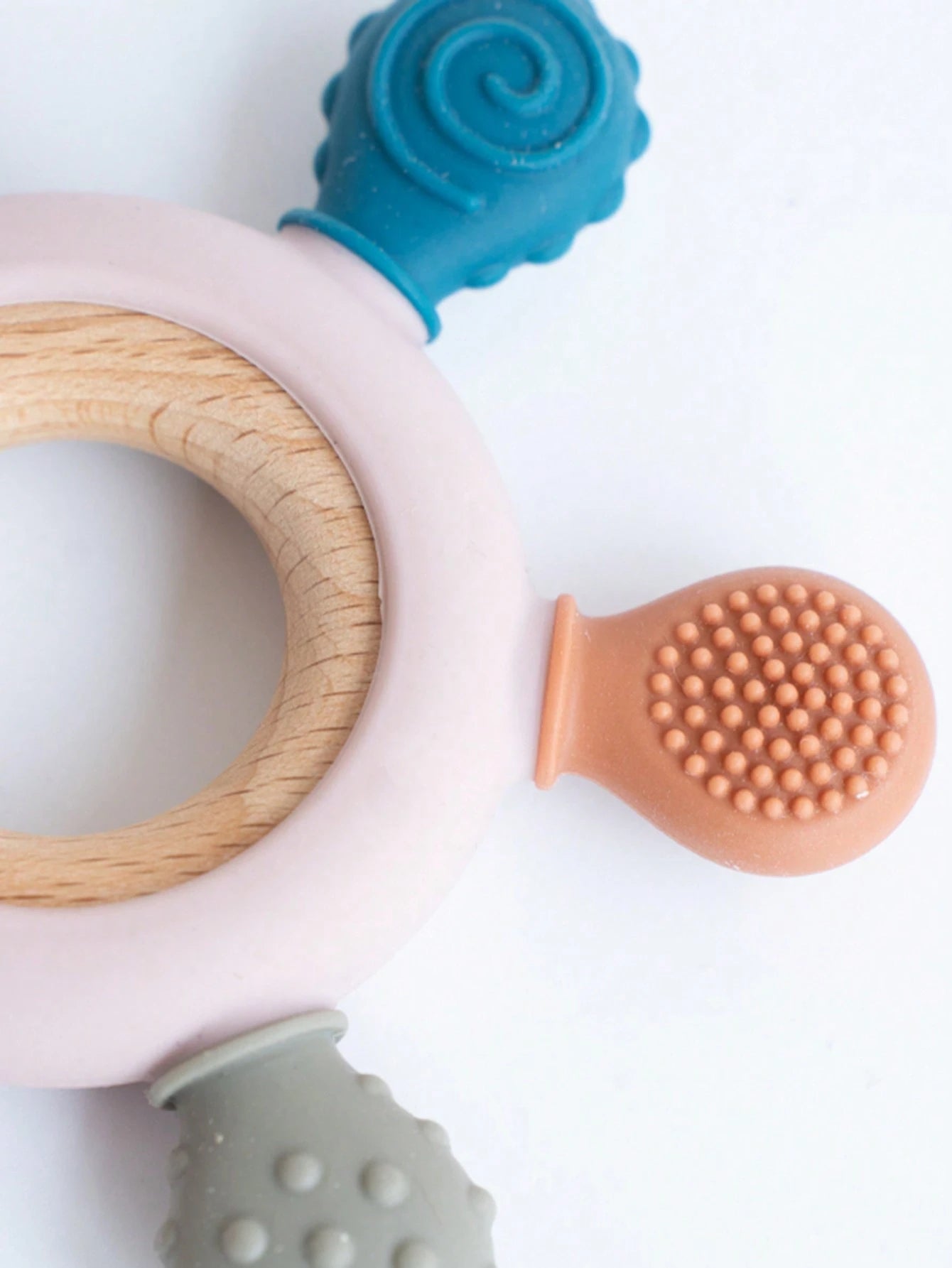 1PC Silicone Baby Teethers Rudder Shape Wooden Teether Ring Touch Training Newborn Chew Toy Children's Dental Care Teething Toys