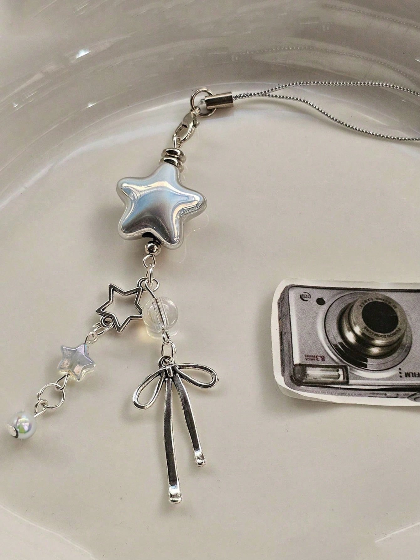 1pc Silver Star Phone Case Chain, Cute Star Pendant Keychain, Phone Lanyard, Key Ring, Personalized Charm Wristband, Girl Phone Accessory