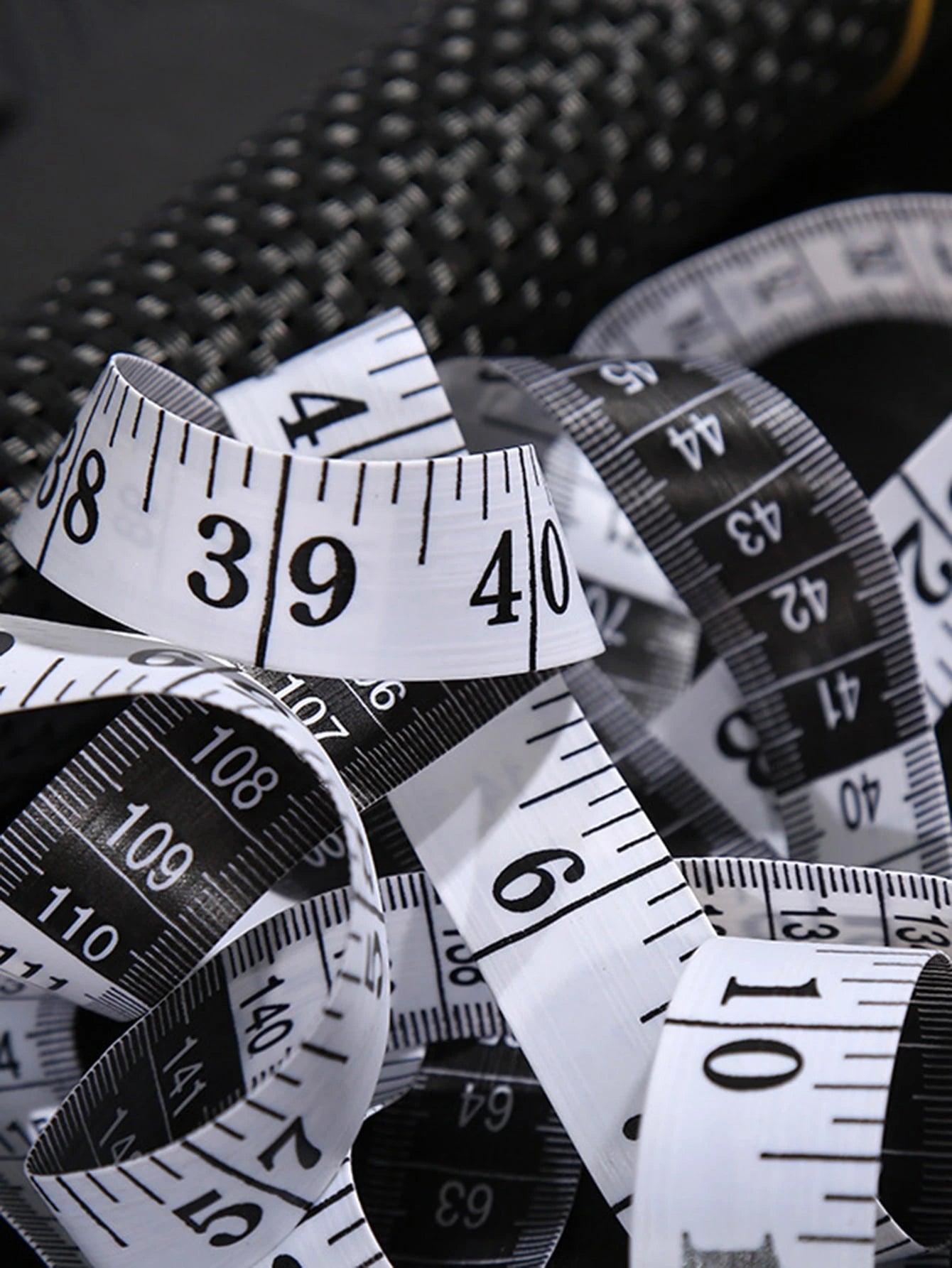 1pc Simple Tape Measure, 150cm PVC Double Sided Soft Body Sewing Scale Ruler For Daily