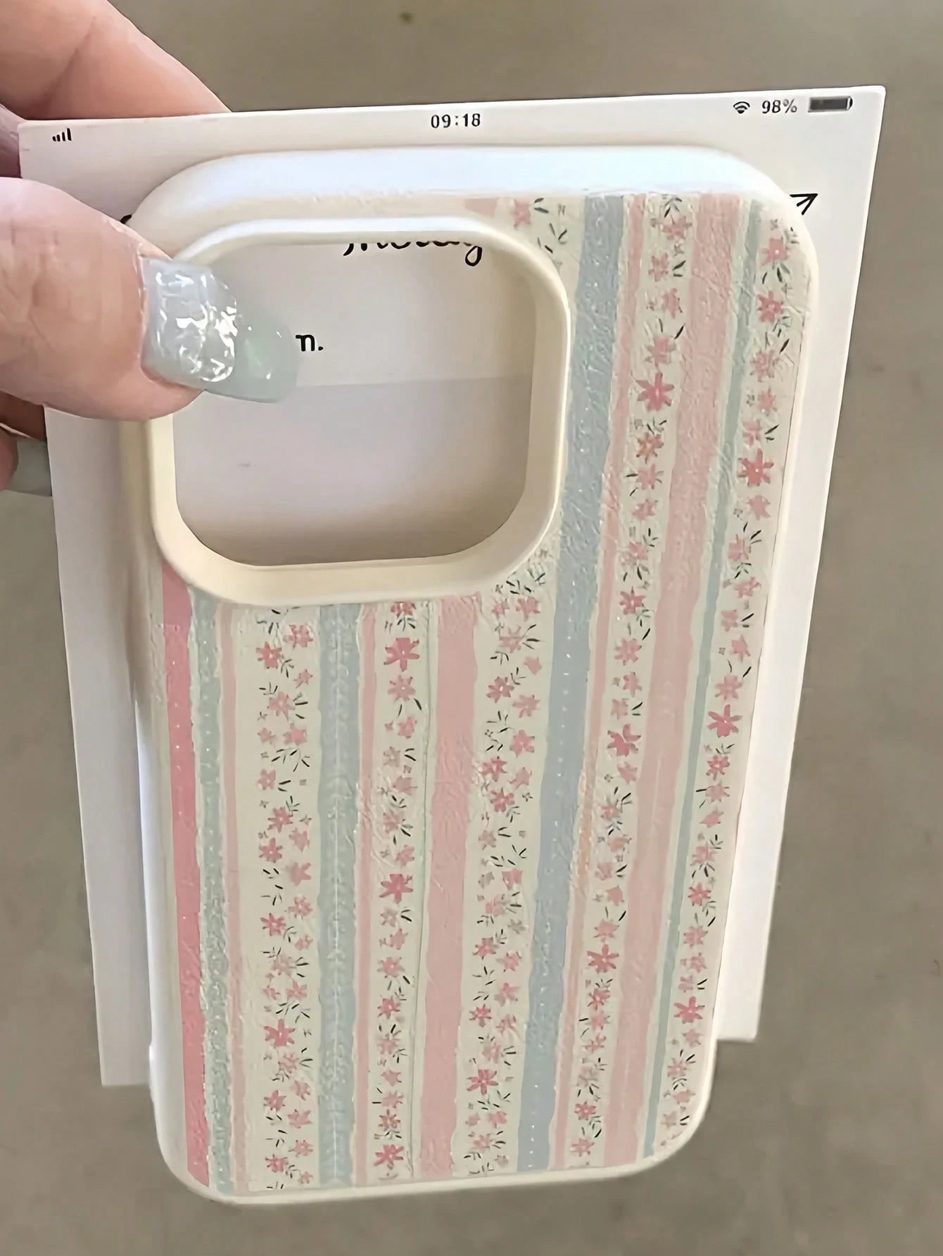 1pc Striped Minimalist Pattern TPU Shockproof White Floral Blue Pink Fashion Phone Case Compatible With Apple 16 15 14 13 12 11 Pro Max Series International Version Spring Birthday Gift