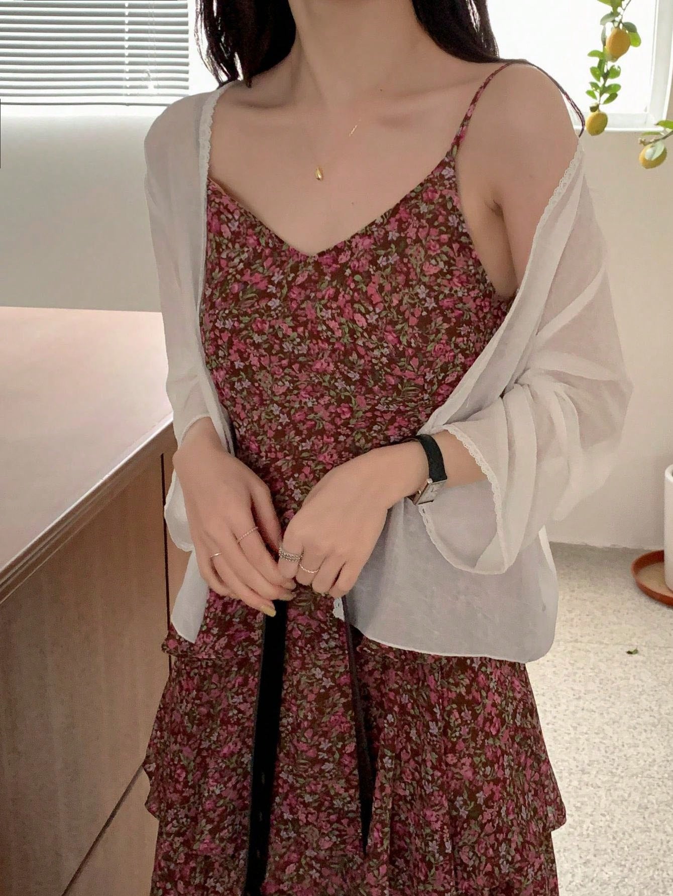 1pc Women's Shawl Uv-Proof Thin Long-Sleeved Chiffon Cardigan, Can Be Worn Over Dress, French Style Sweet Cardigan Accessories Women Valentine's Day