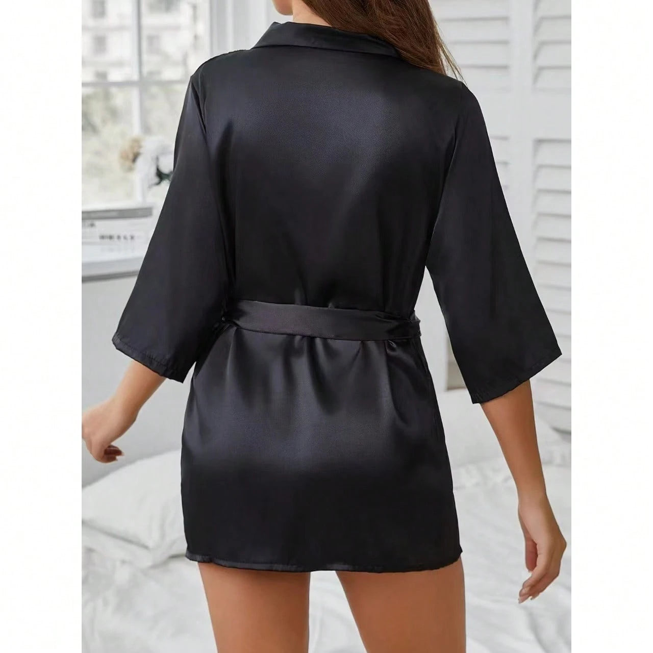 1pc Women's Solid Color Elegant Tie-Up Autumn/Winter Bathrobe, Sexy Short Satin Silk Soft, Suitable For Bride, Bridesmaid, Home Use,Weeding Season Short Dress Gown Initial Letter Robe, Morning Robe An