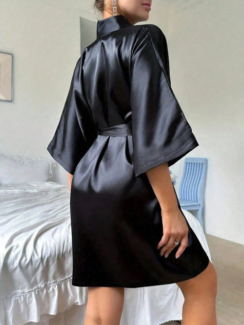 1PC Women's Solid Elegant Tie Belt Short Satin Silk Robe Soft Sleepwear For Bride Bridesmaid Homecoming Fall Winter Nightwear Loungewear Bathrobe Holiday Gift Valentine's Day
