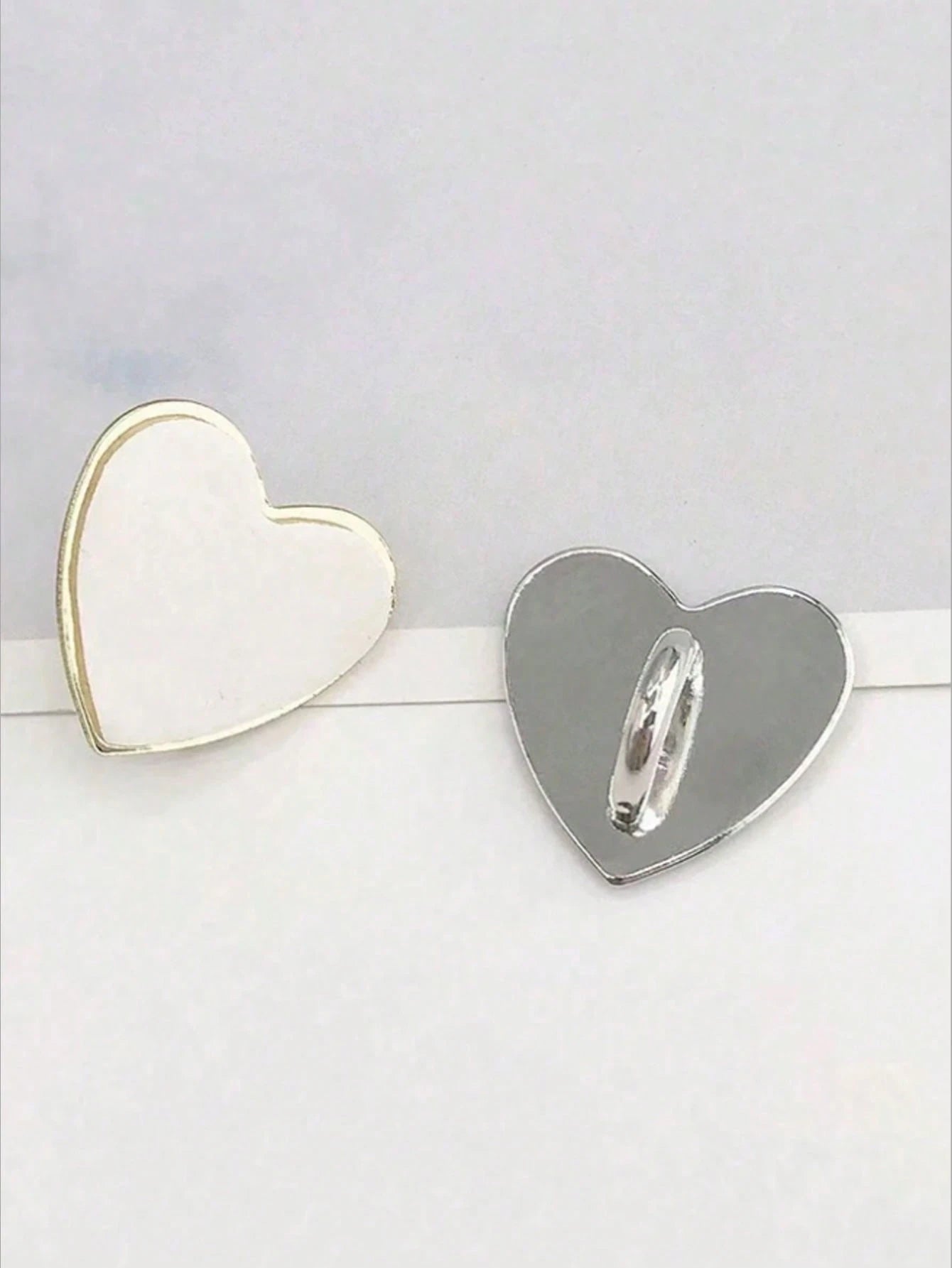 2/5/10pcs New Metal Smooth Heart-Shaped Stickers, DIY Jewelry Accessories, Handbag Decoration, Phone Case Accessories, Lanyard Decoration, Decorative Embellishments